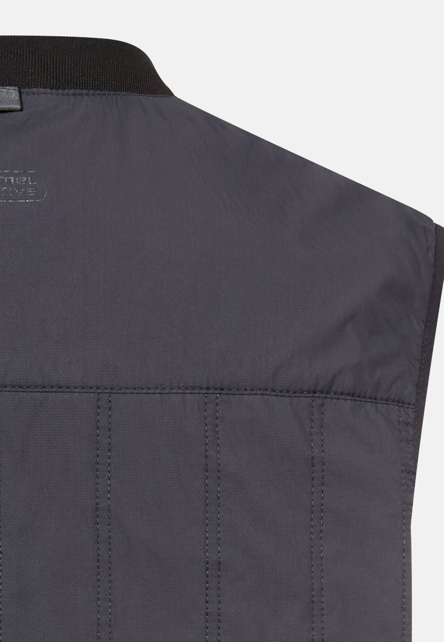 Herren Steppweste mit Stehkragen Dunkelblau hinten nah