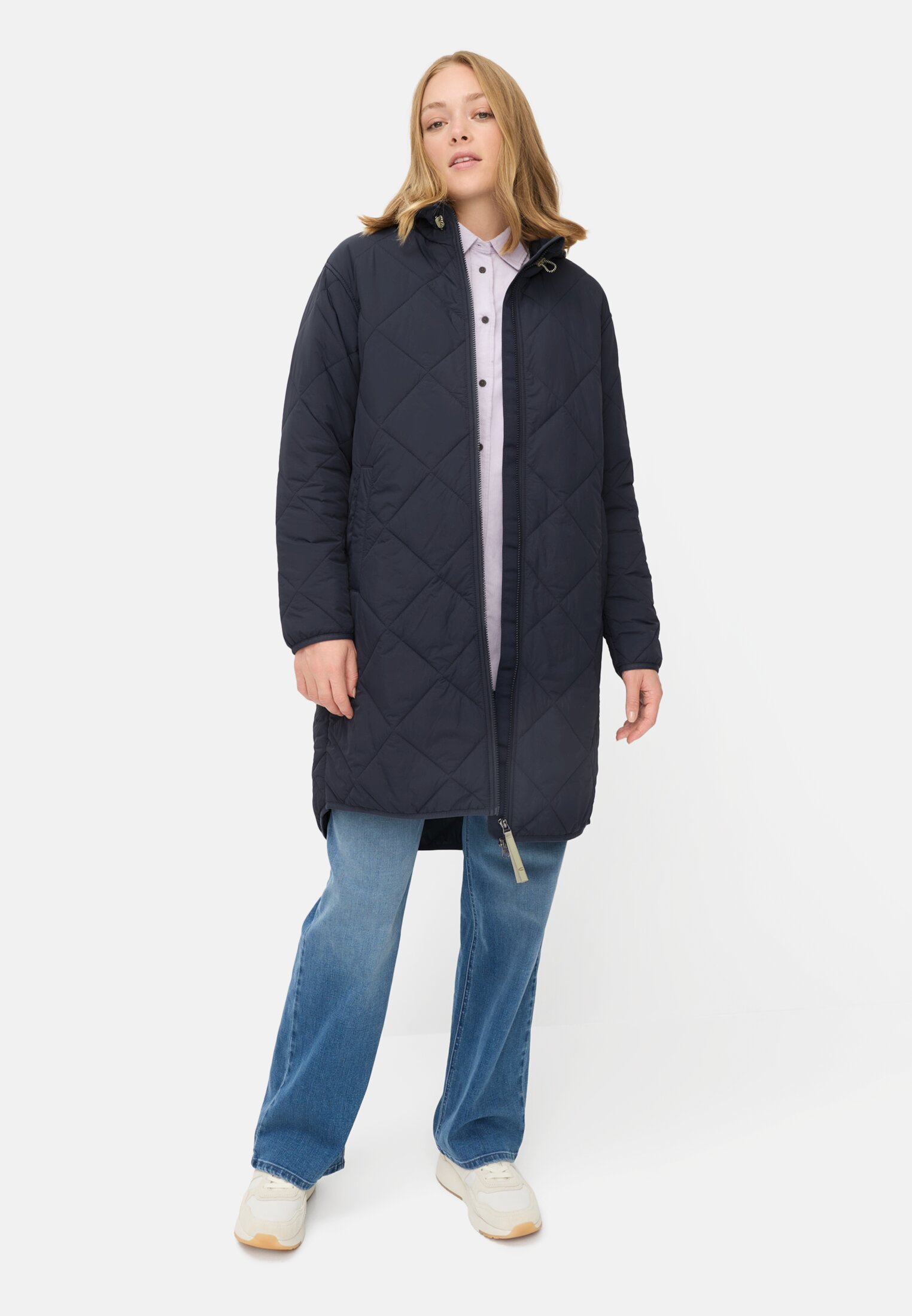 Women Water-repellent parka with two-way zip Dark blue worn front full body