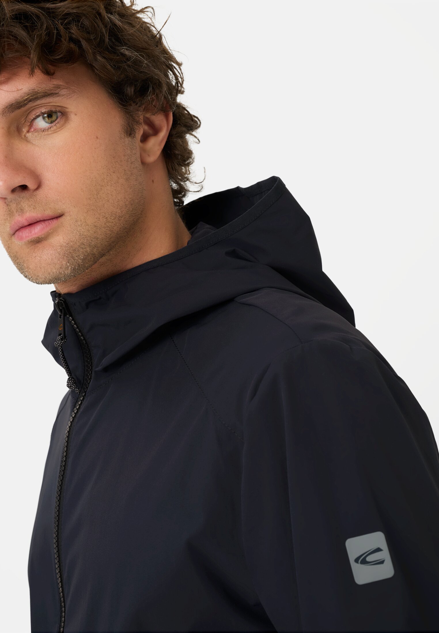 Heren Sweatjack met capuchon Donkerblauw gedragen detail dichtbij