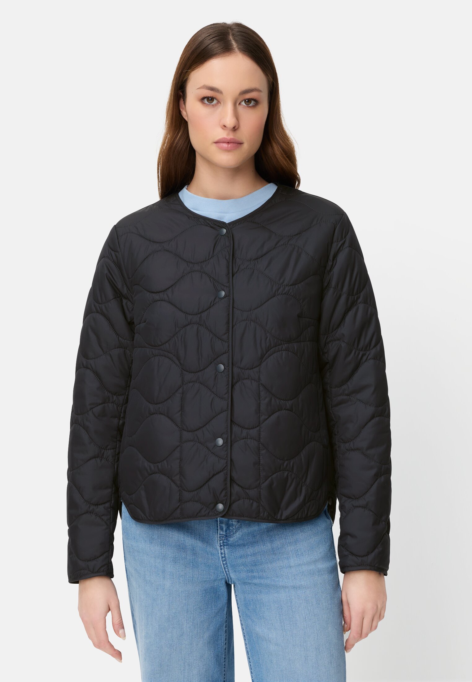 Damen Blouson mit Druckknopfleiste Navyblau getragen vorn
