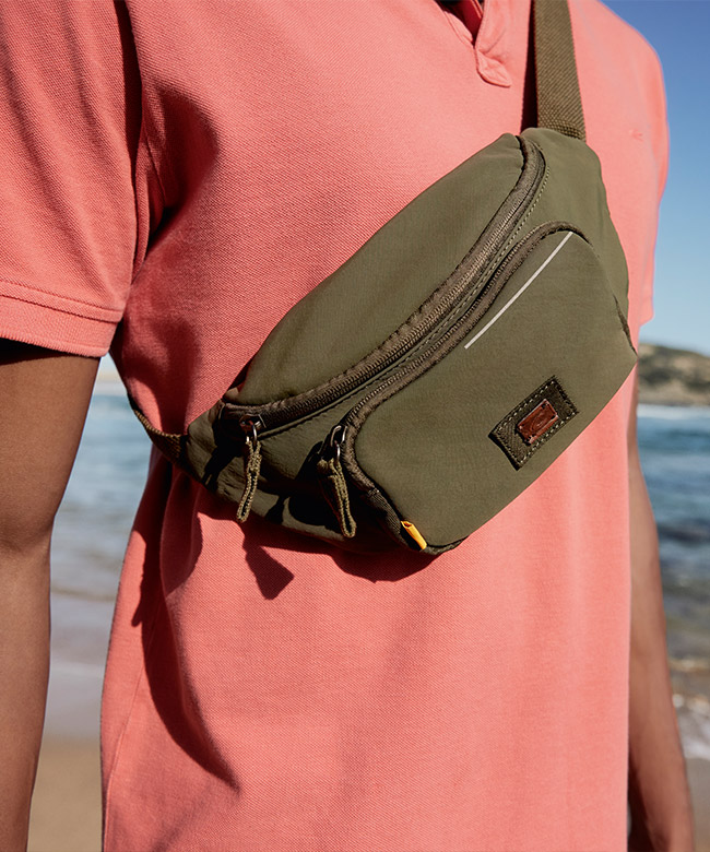 Il Contadino - Antichi Becchimi | MISCUGLIO Per ESOTICI | Formula Ricca Di Semi Selezionati Adatta Per Tutto L'anno, No OGM, 100% Vegetale, Assenza Di Scarti. Qualità Superiore (20 Kg