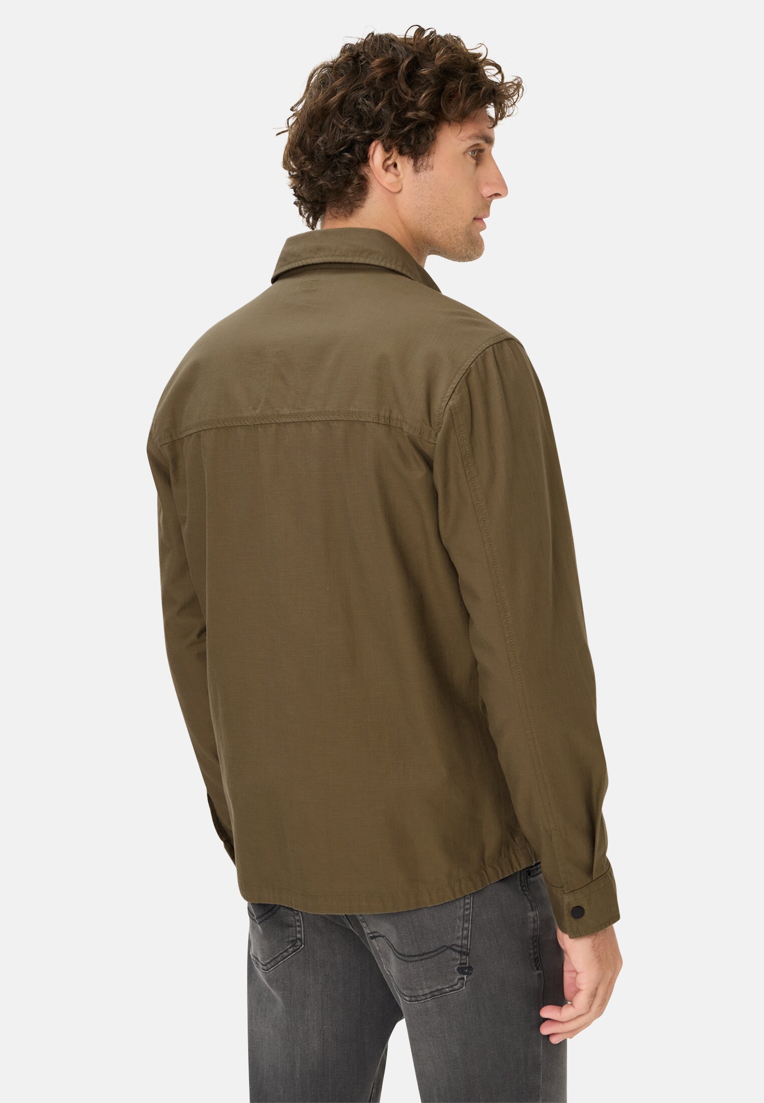 Men Overshirt with pockets Olive Green worn back