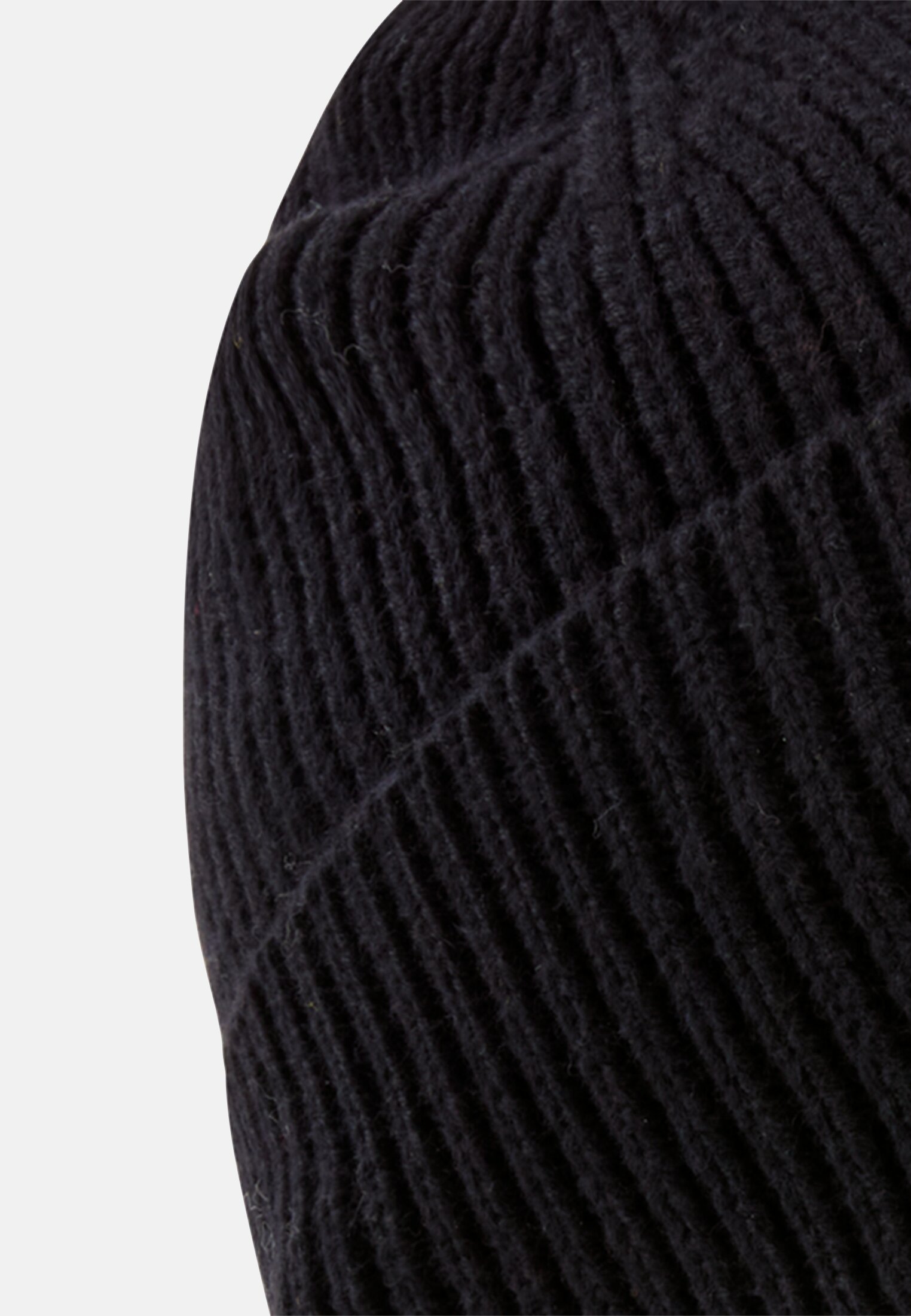 Men Beanie made from a cotton-cashmere blend Black front close
