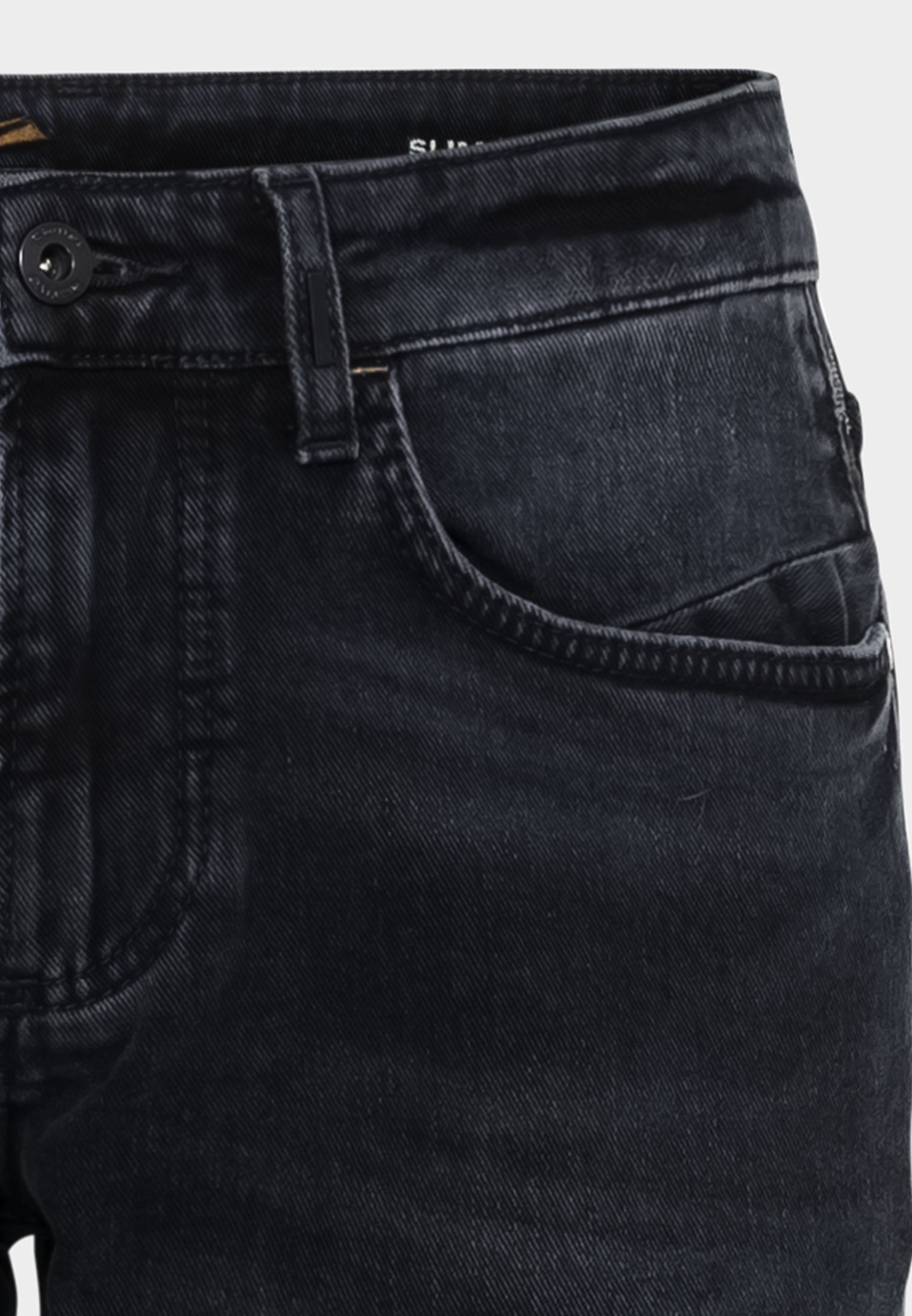 488885-6E63-43_3G-00.jpg