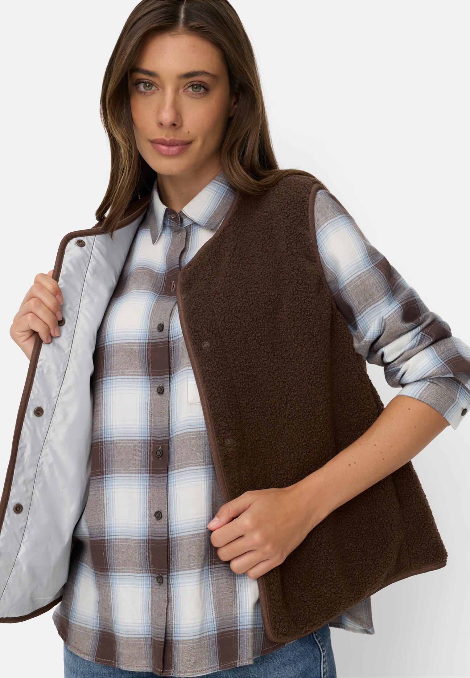 Vrouwen Teddyvest met zij-ingrepen pockets Bruin gedragen emotional