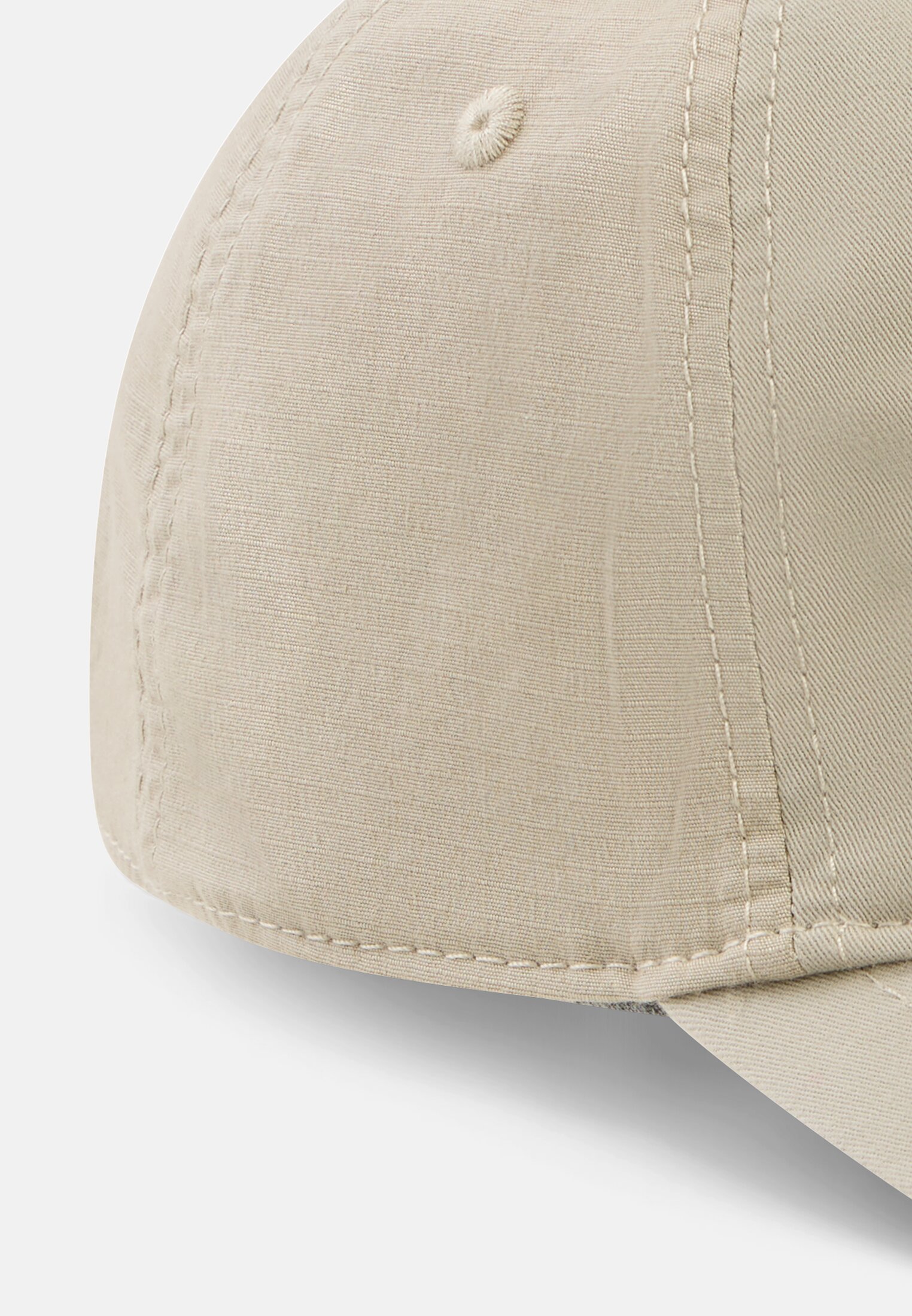 Men Cap with adjustable details Beige front close
