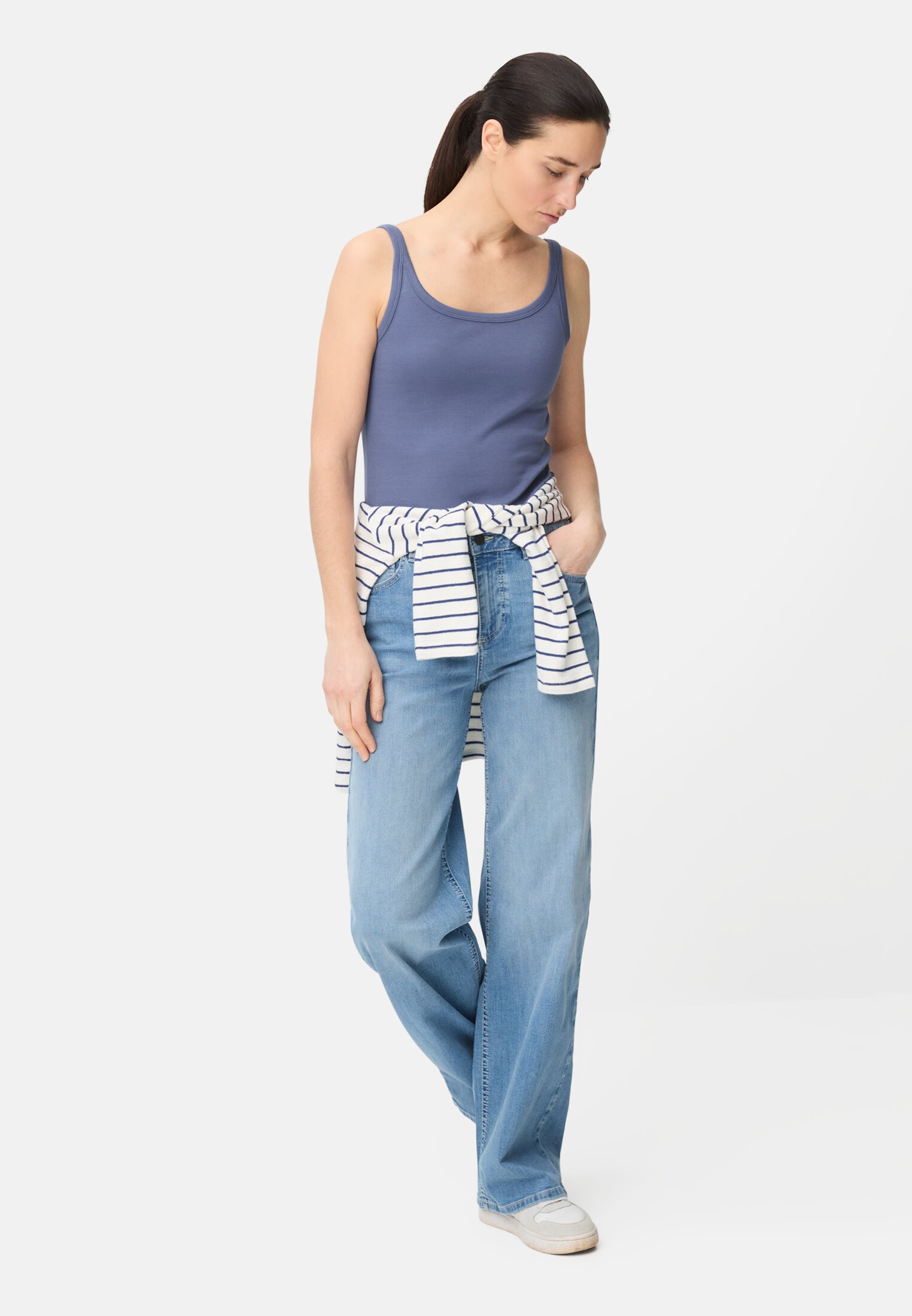 Women Fitted top made of pure cotton Ocean Blue worn front full body