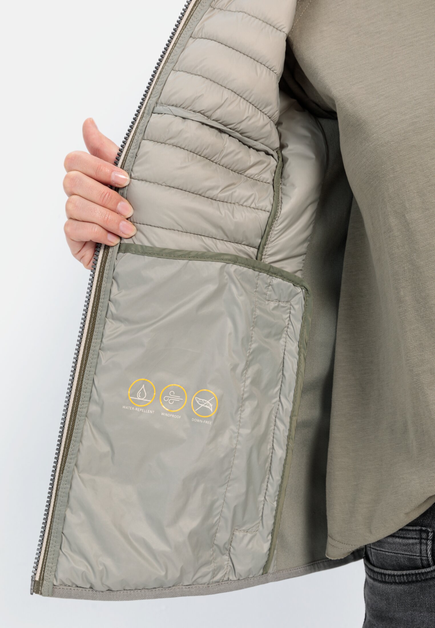Women Lightweight quilted jacket made from recycled polyamide Sage Green worn detail close