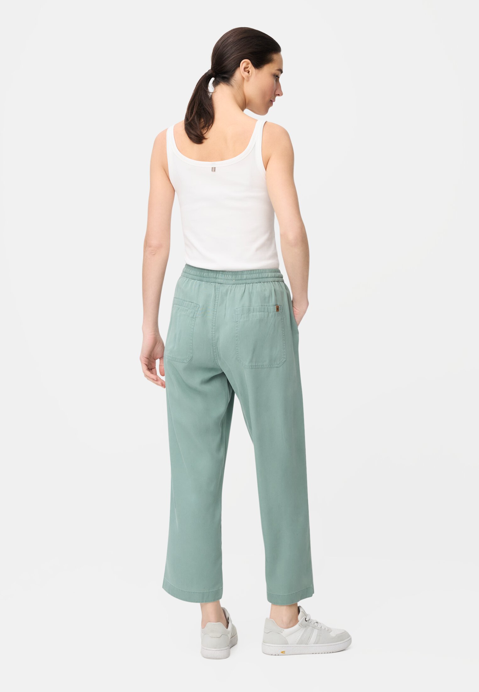 Damen Culotte mit Tunnelzug Jadeblau getragen hinten