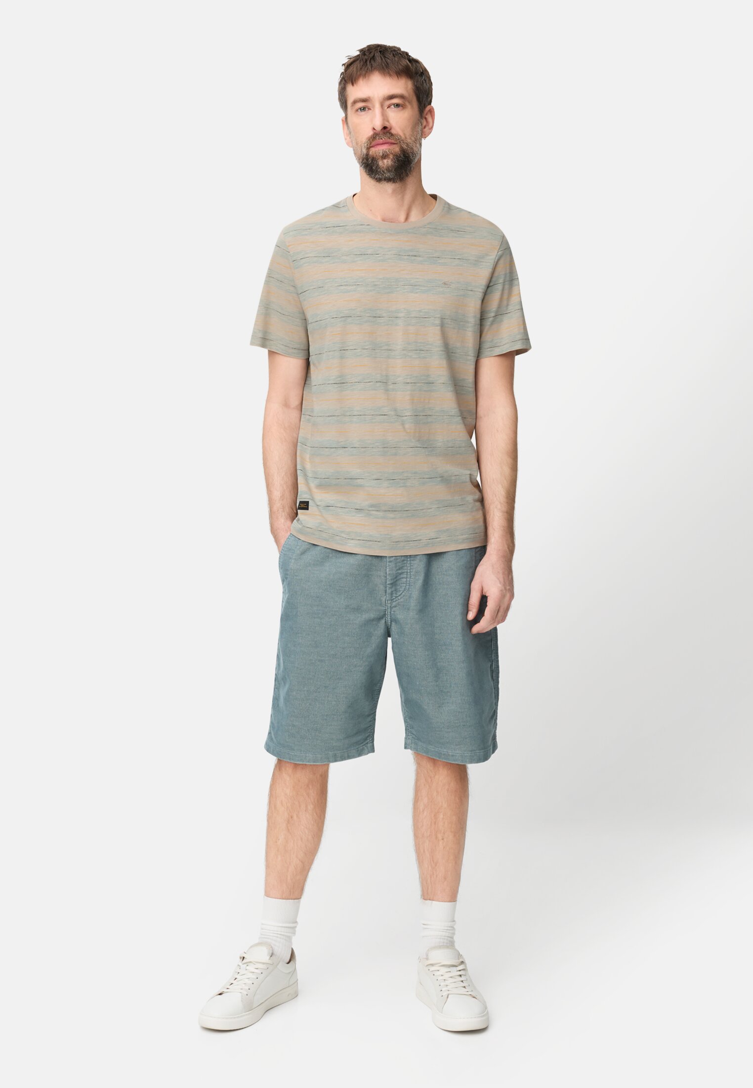 Heren T-shirt van puur katoen Waterblauw gedragen voor lichaam compleet