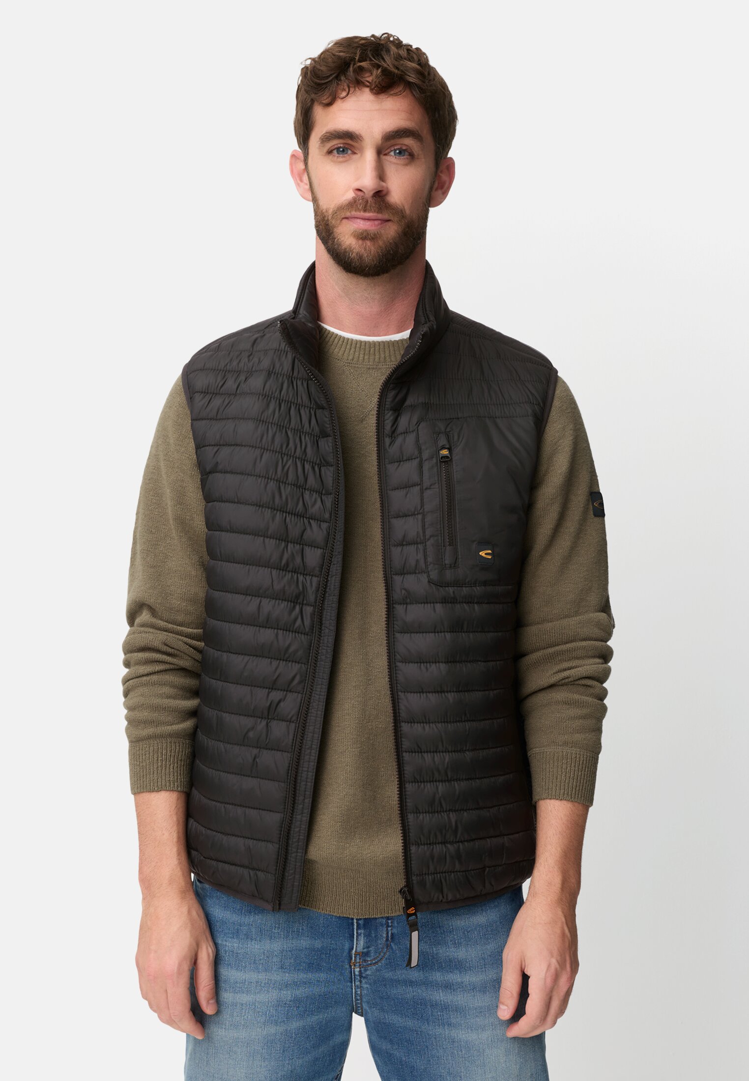 Men Vest with water-repellent function Black worn front