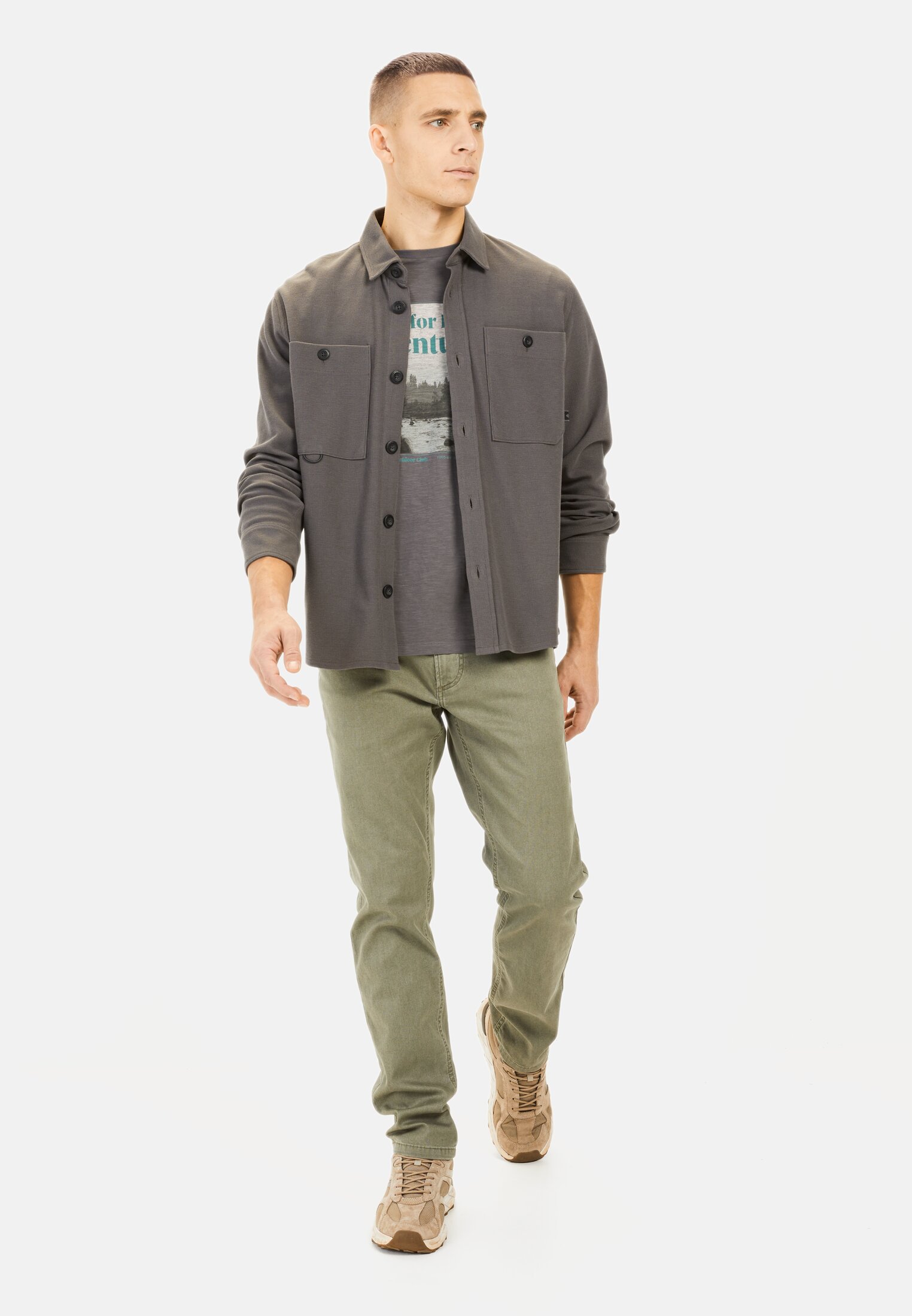 Men Regular Fit 5-pocket trousers Green worn front full body