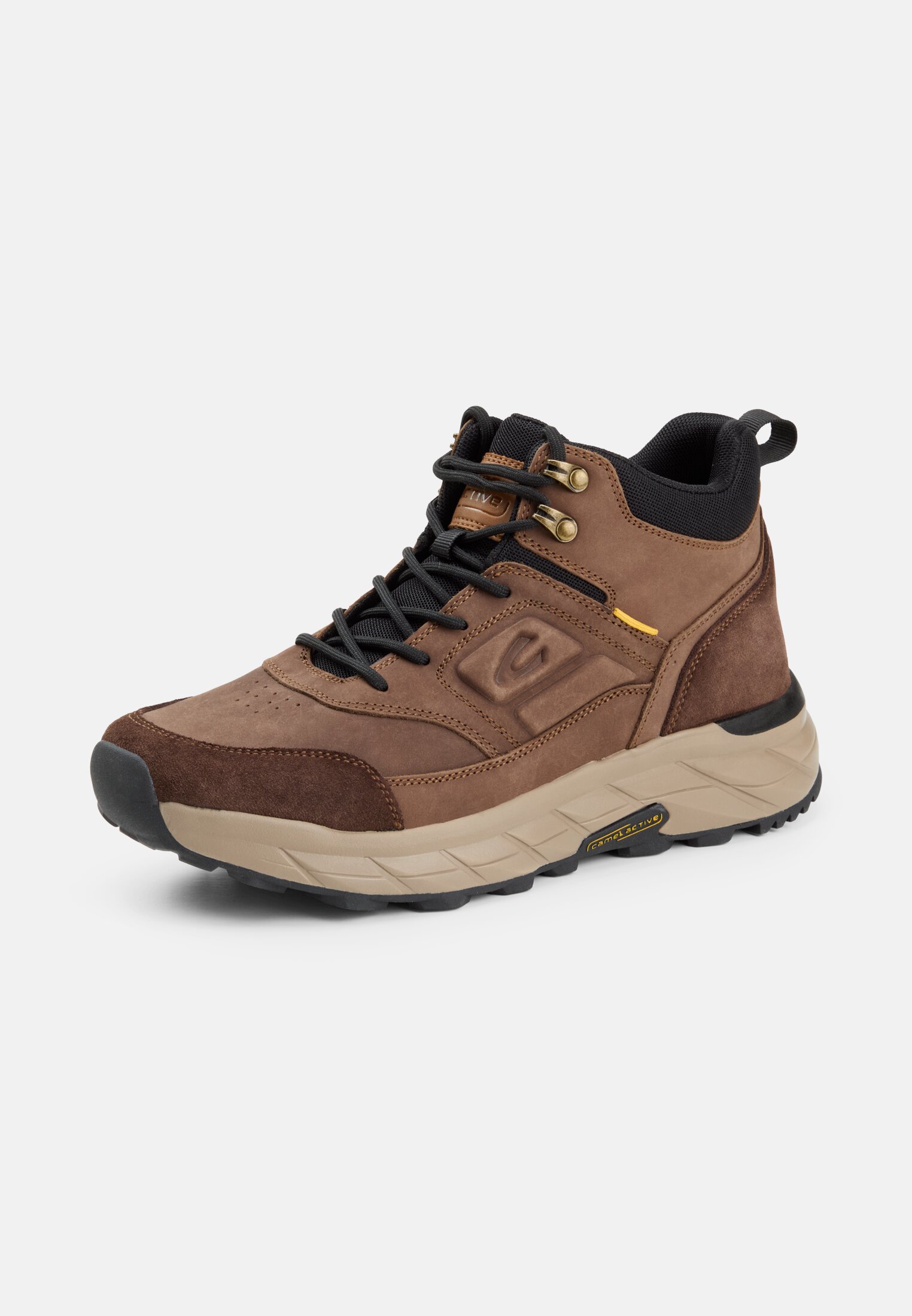 Herren Schnürschuh mit Gripsohle Braun frontal hinten