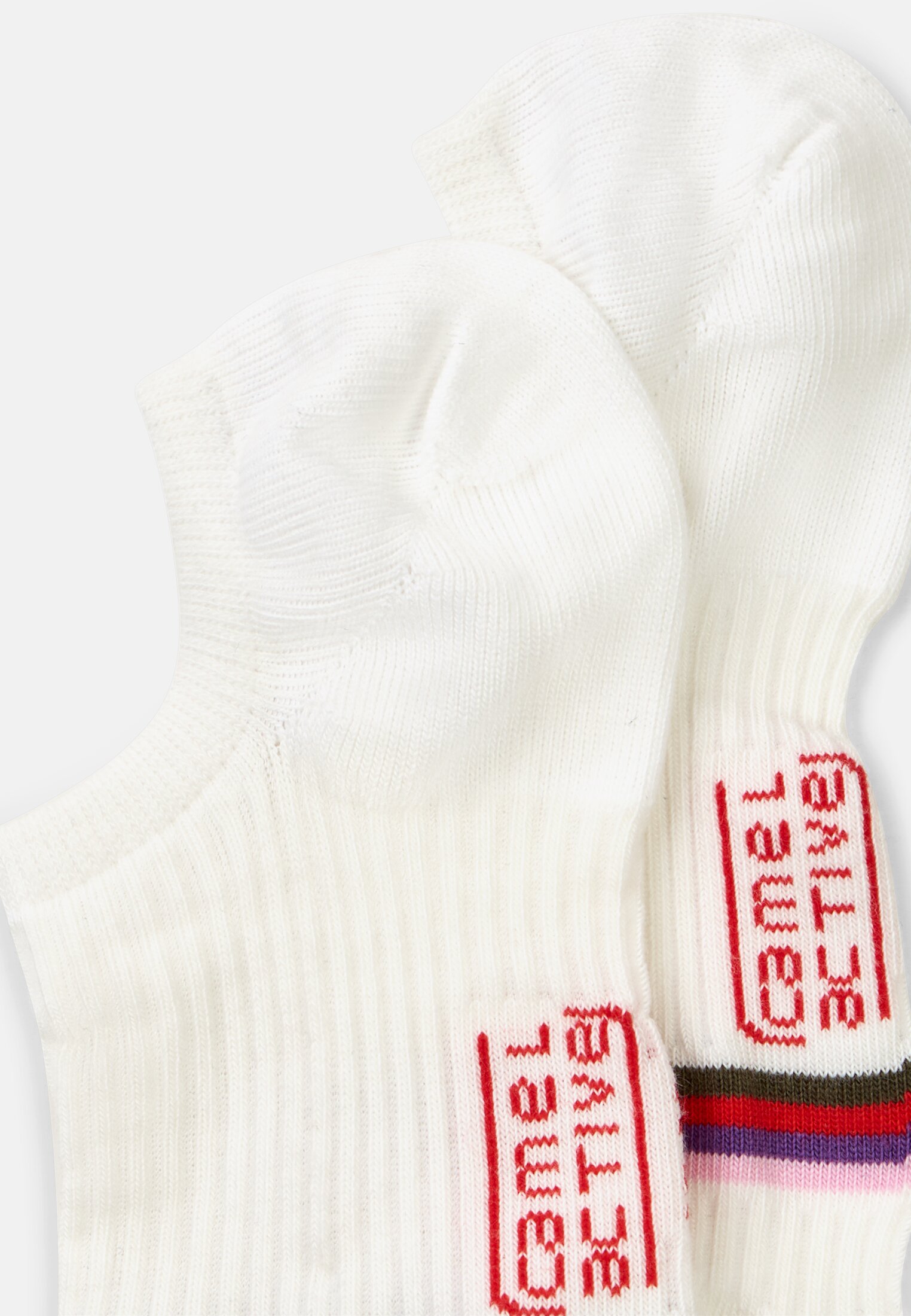 Vrouwen Sneakersokken van een katoenmix Witten achter dichtbij