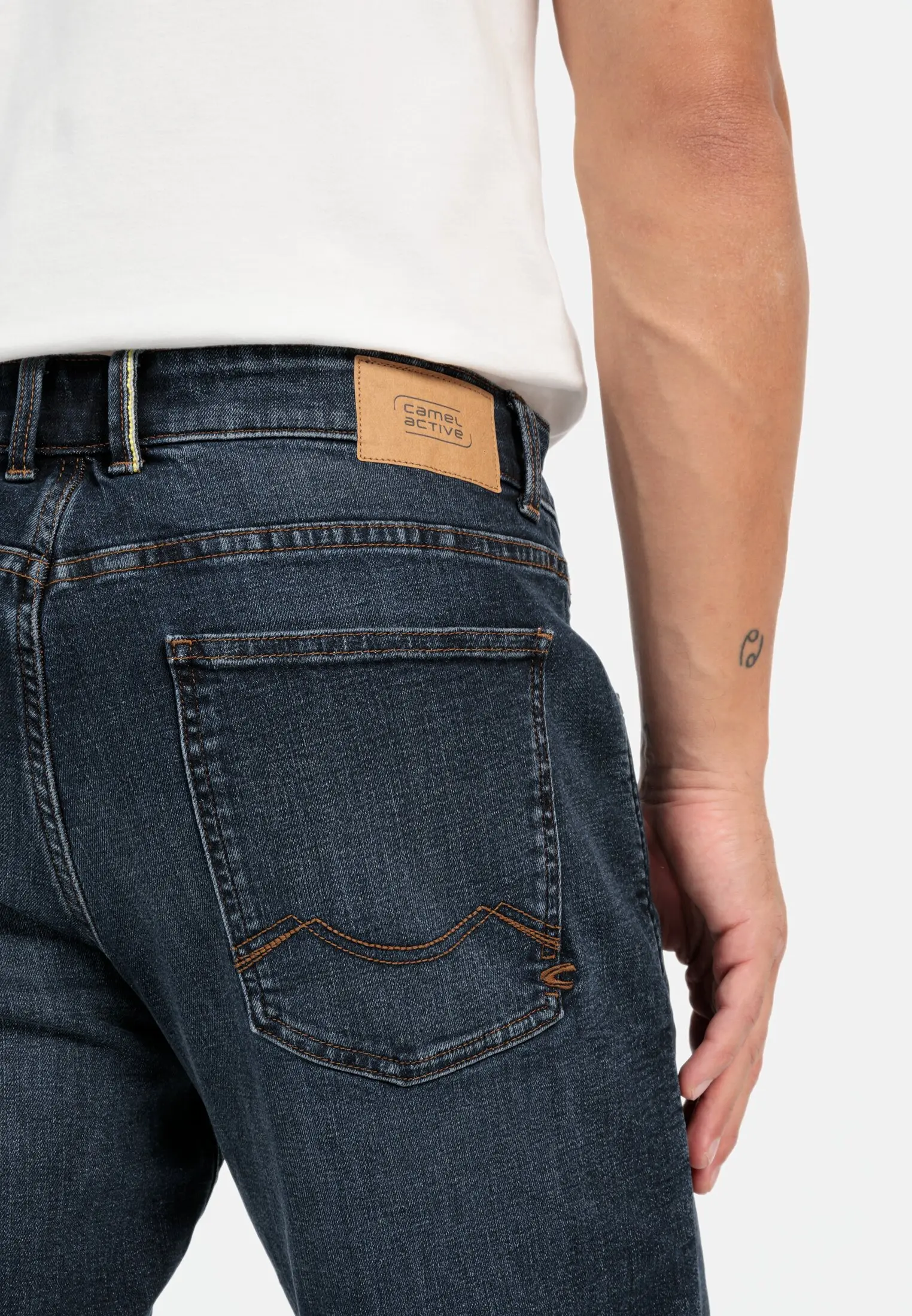 Relaxed Fit für Herren in Indigo | 34/36 | camel active