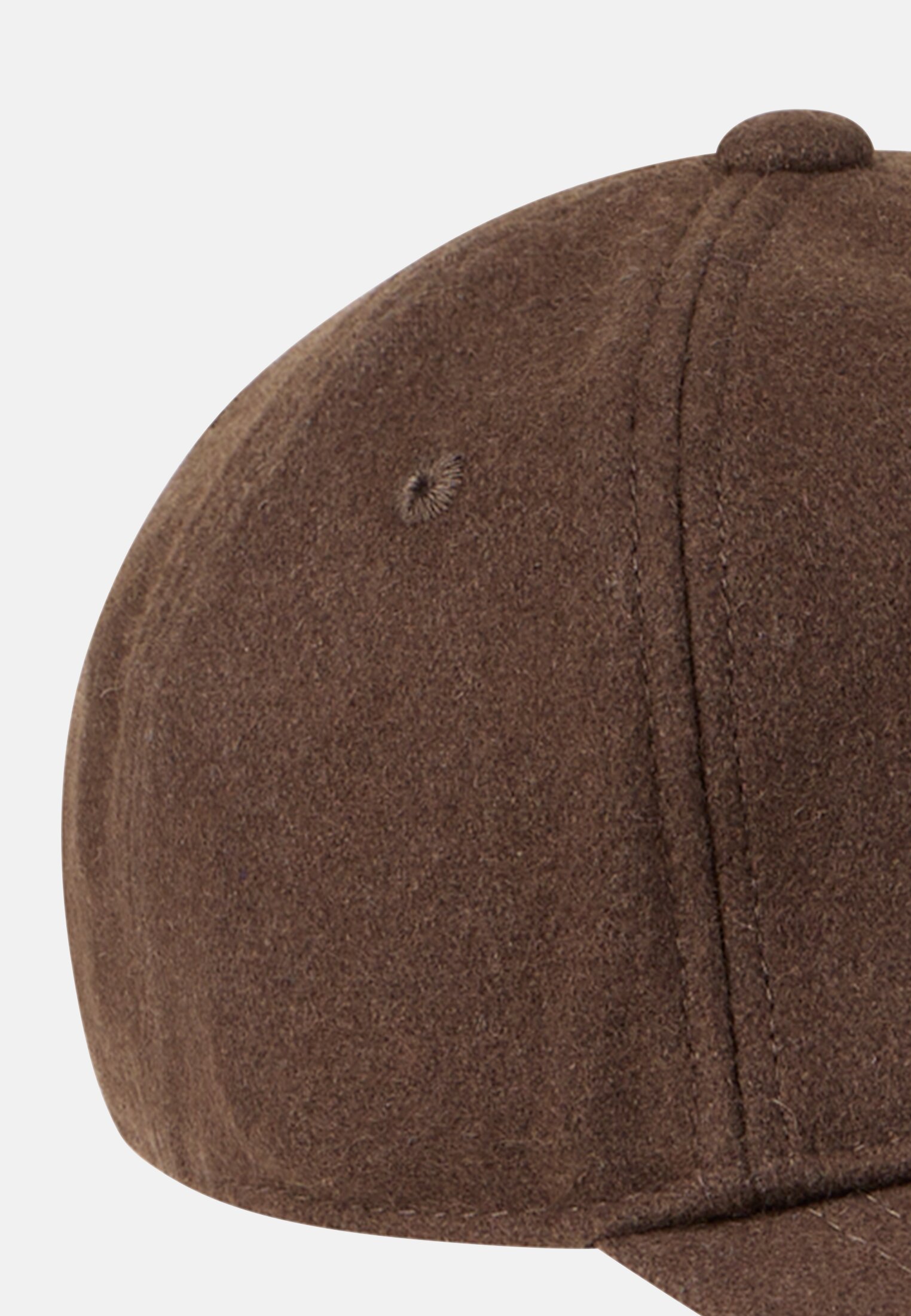 Men 6-panel cap made of wool mix Dark brown front close