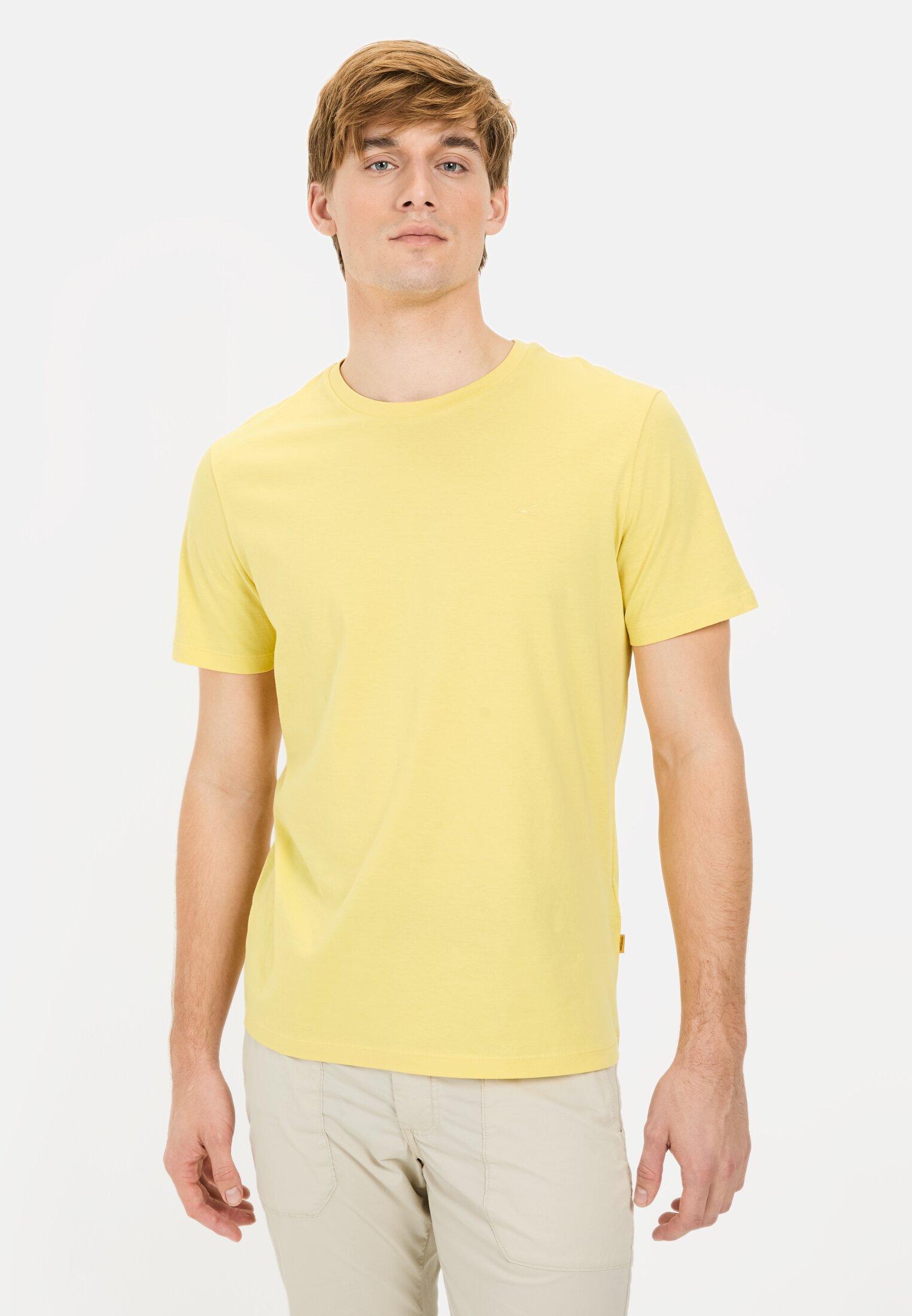 Men Basic T-shirt made of pure cotton Yellow worn front