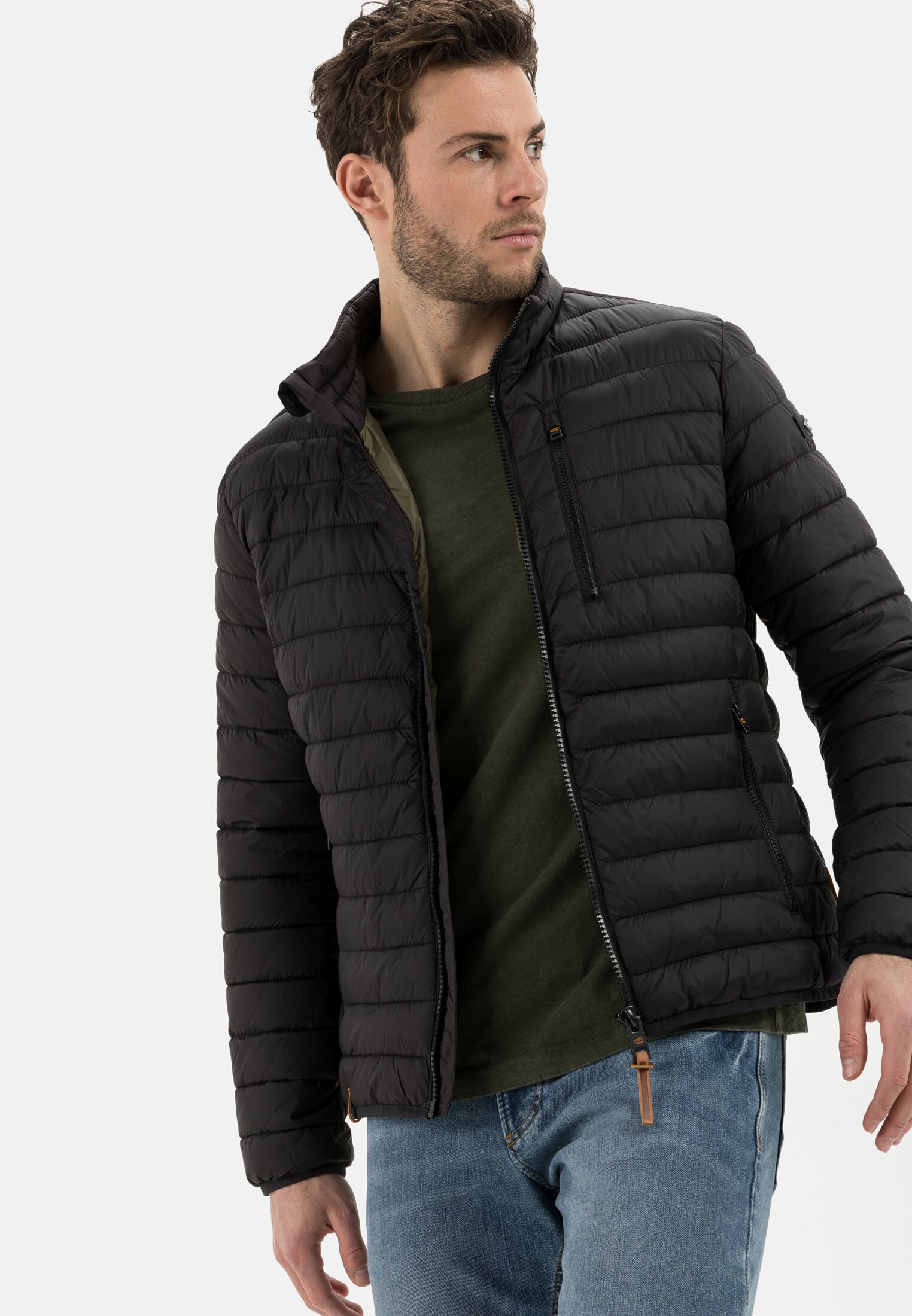 Men Downfree quilted jacket from recycled polyester Black worn emotional