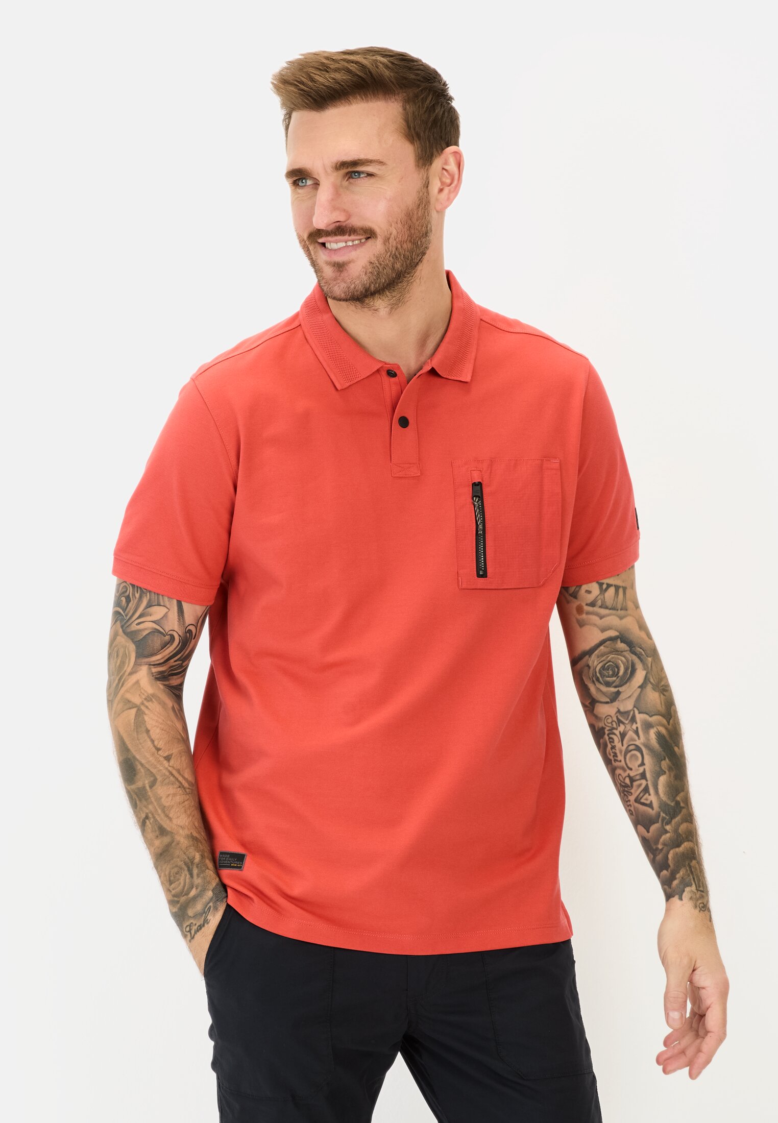 Men Short-sleeve polo shirt with cooling effect Red worn front