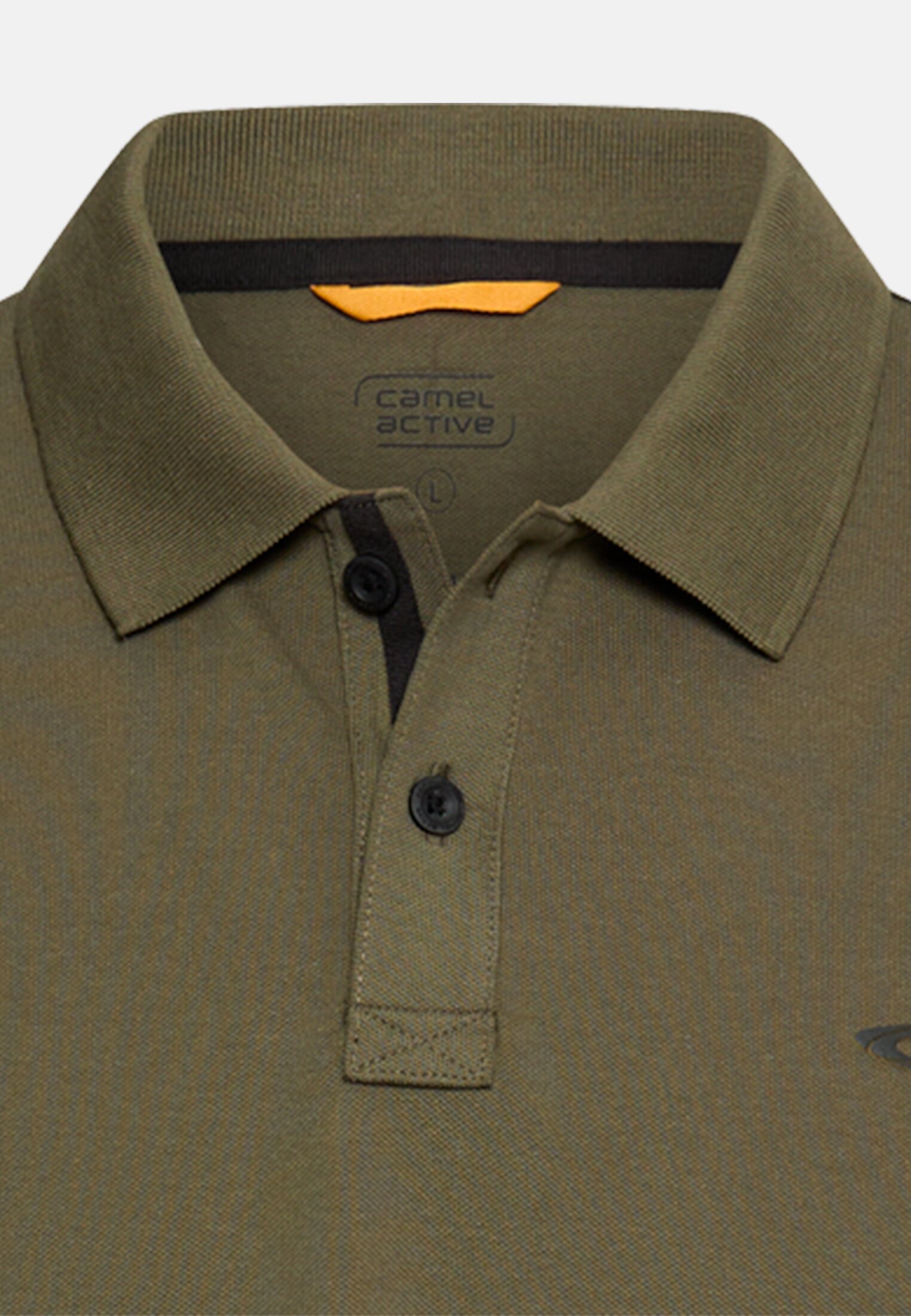Herren Poloshirt mit Kontrastdetails Grün vorne nah