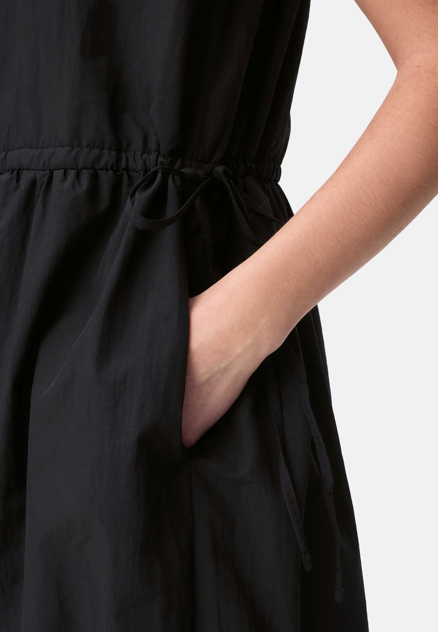 Women Dress with drawstring Caviar worn detail close