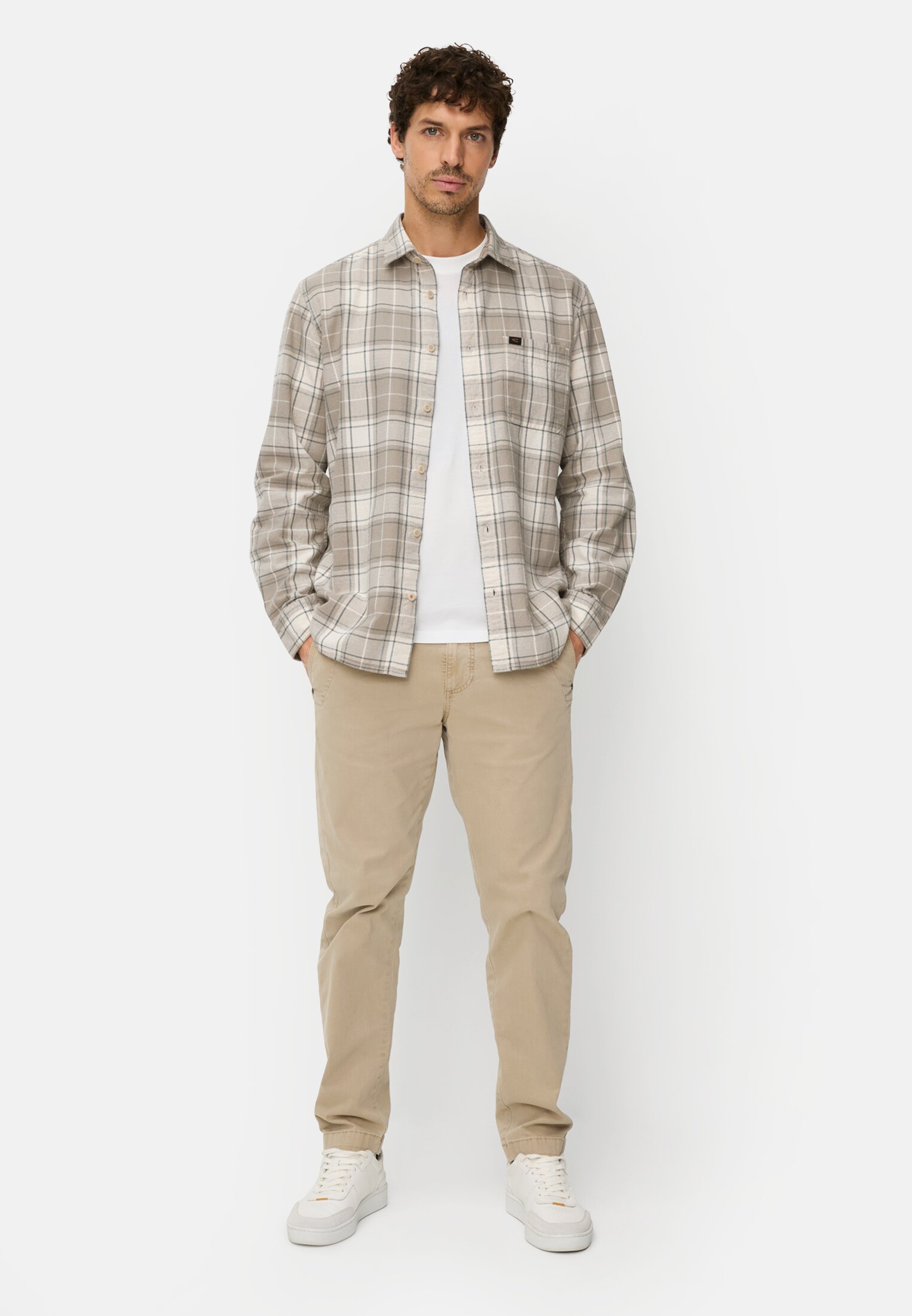 Heren Overhemd met lange mouwen en borstzak Blauw gedragen voor lichaam compleet 