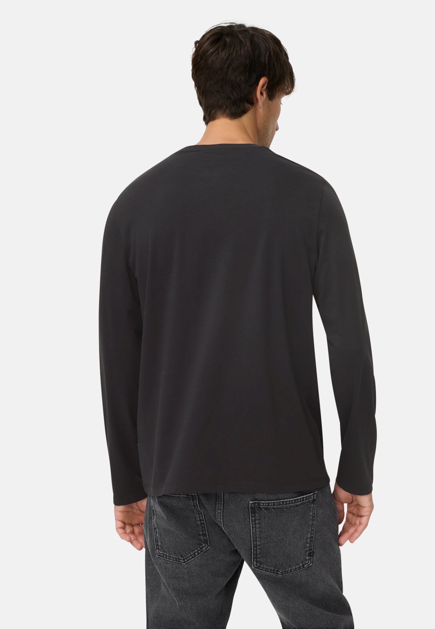 Herren fleXXXactive® Langarmshirt aus einem Baumwollmix Schwarz getragen hinten