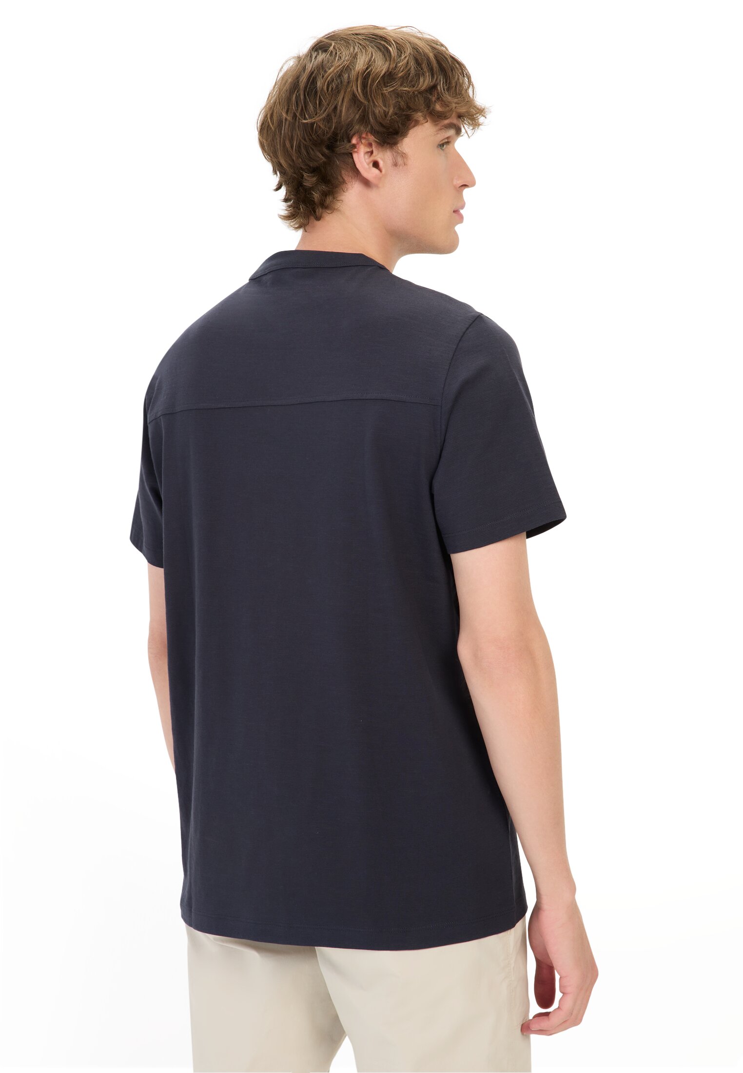 Men Organic T-shirt made of pure cotton Navy blue worn back