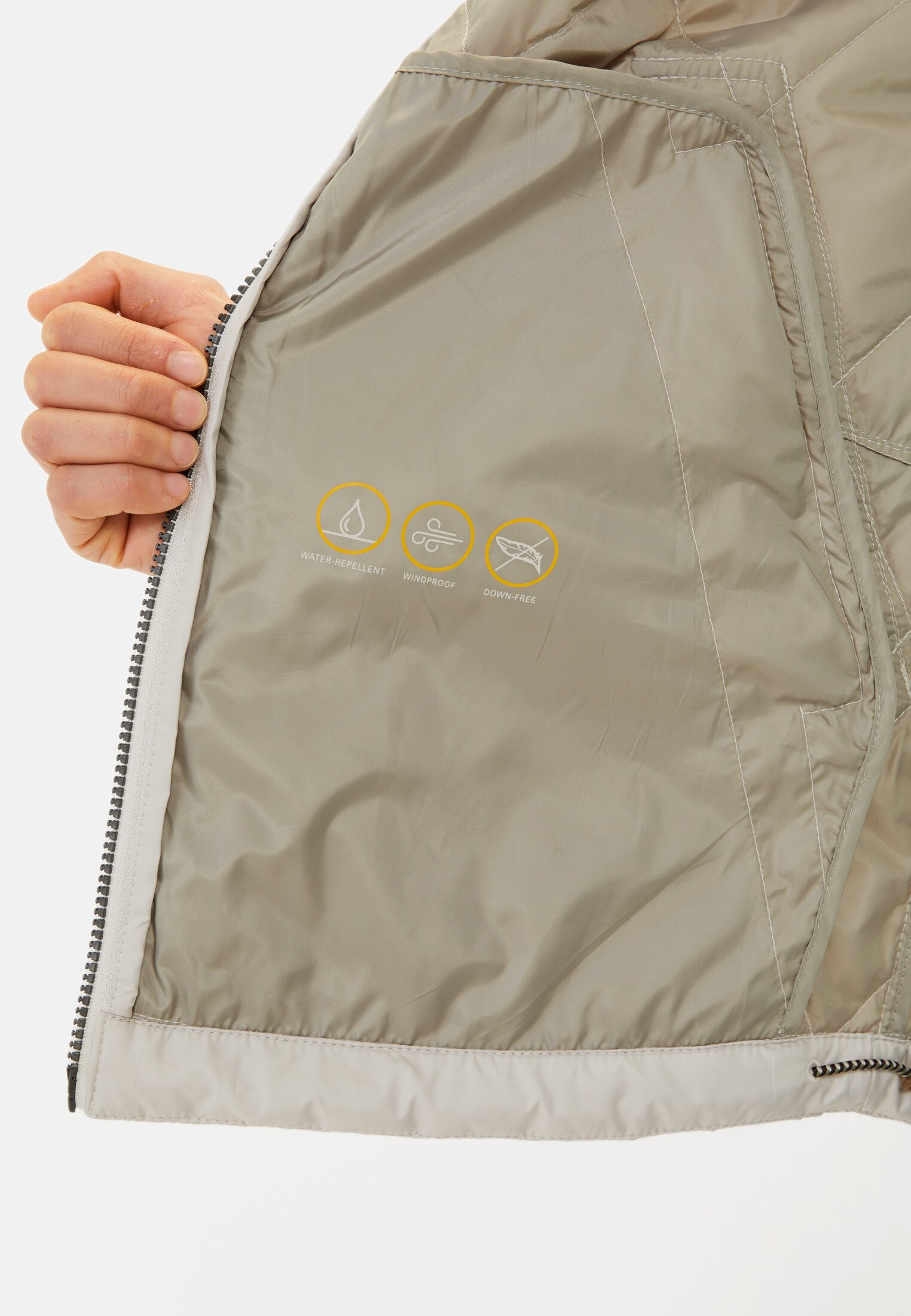 Women Jacket with diamond quilting Pearl white worn detail close
