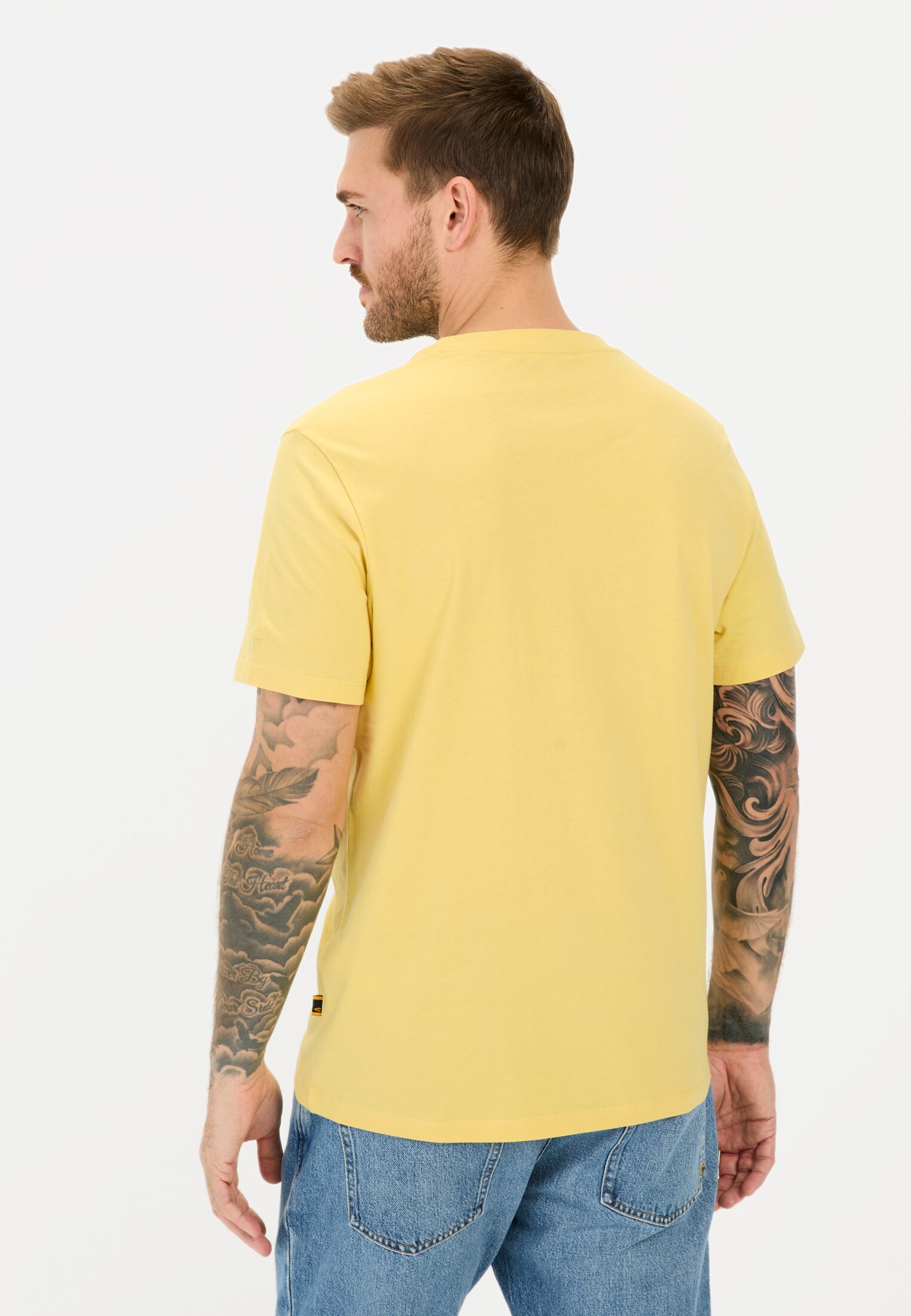 Men T-shirt made from organic cotton Citron worn back