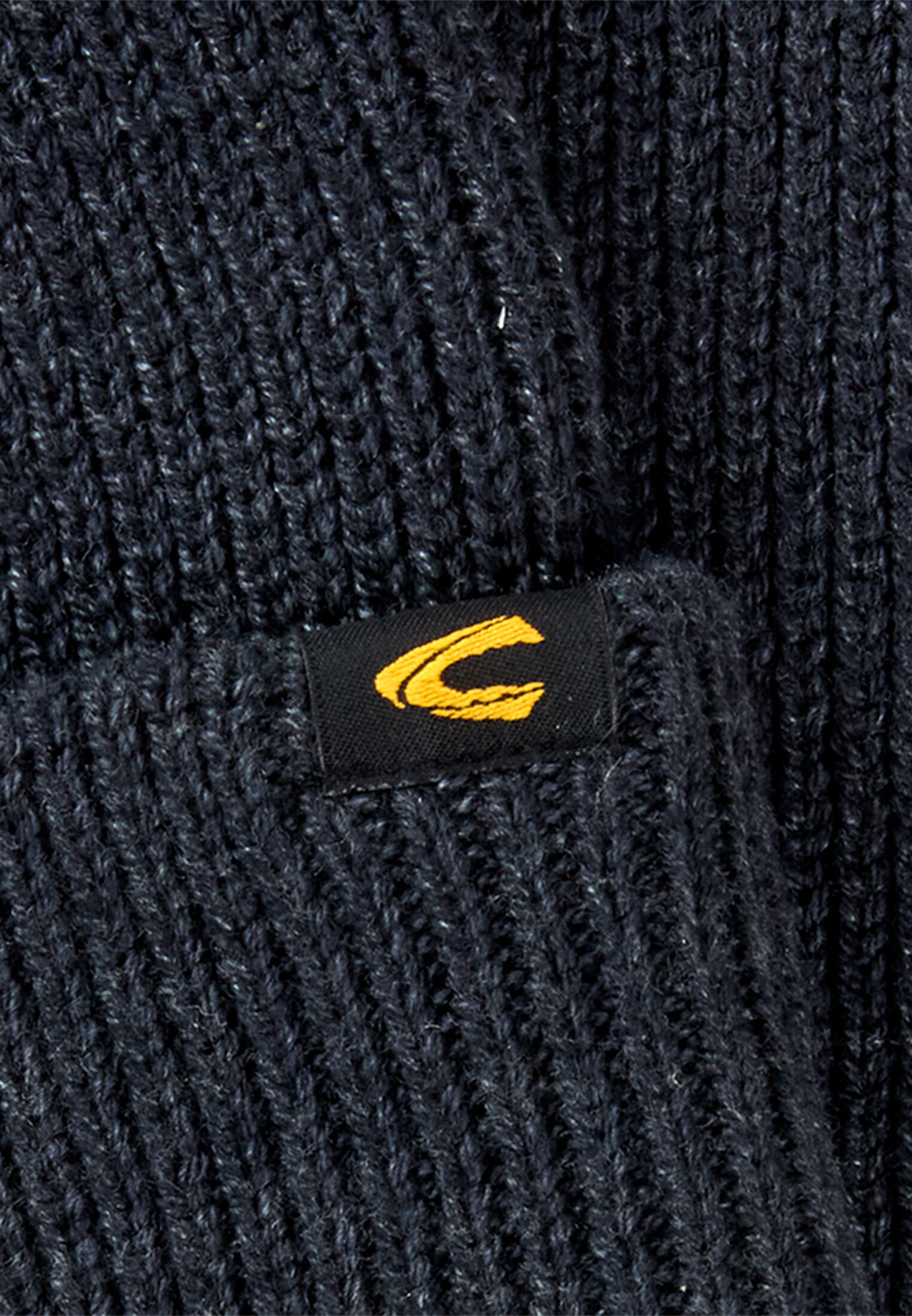 Men Gift set with hat and knitted scarf Navy blue close back