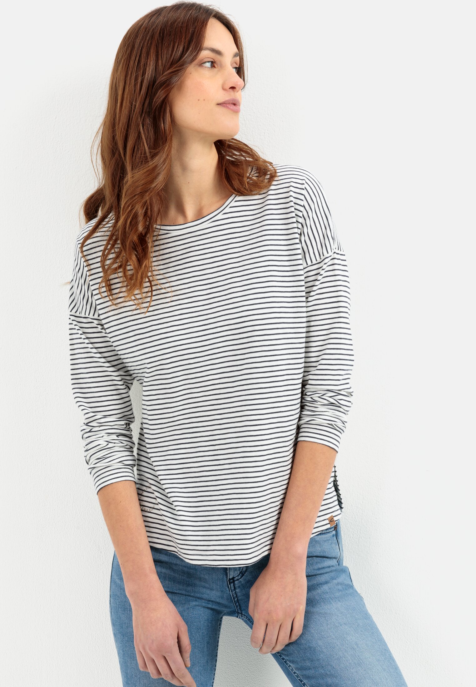 Women Organic cotton long sleeve shirt Dark Blue worn emotional