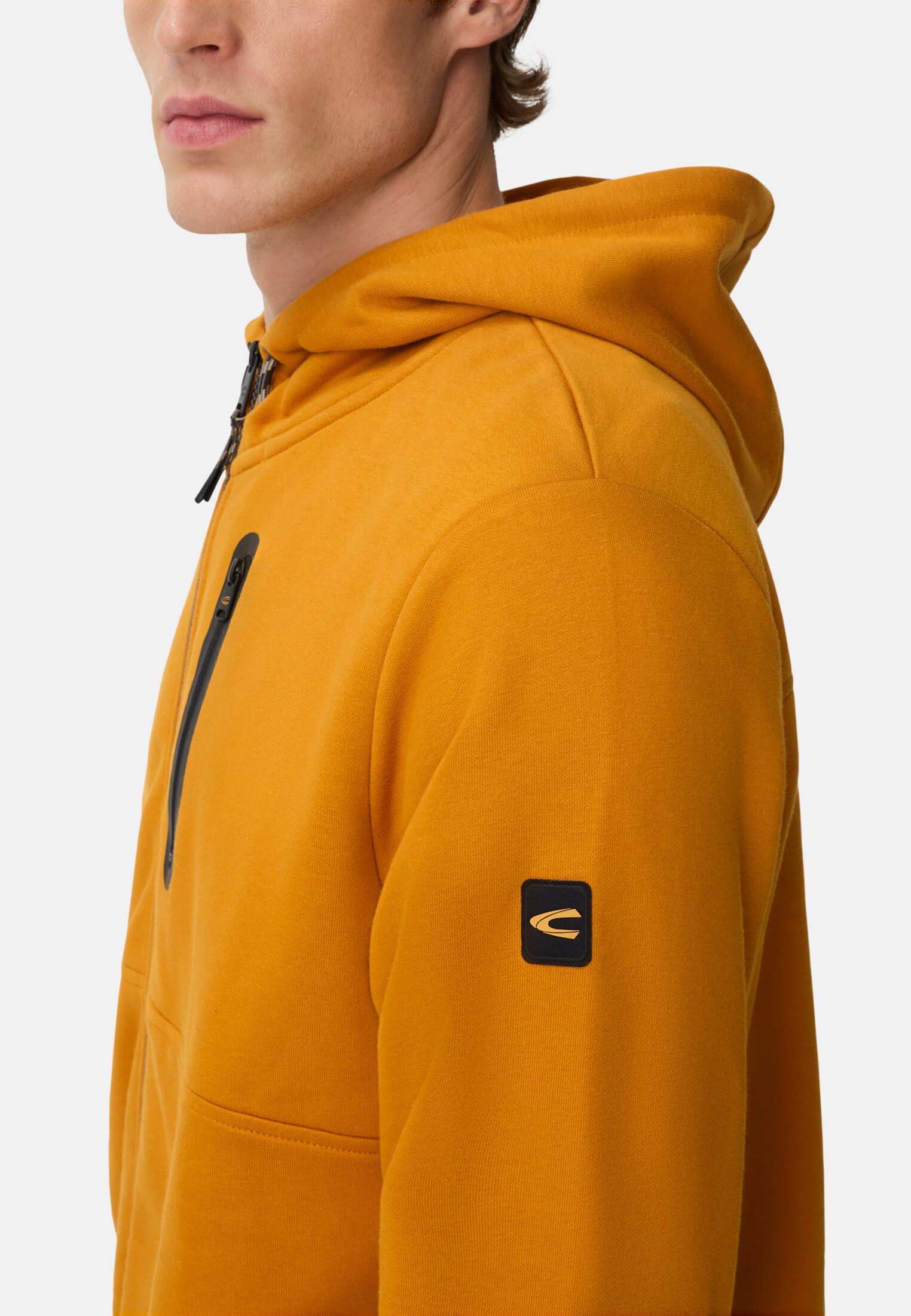 Men Sweat jacket with hood Yellow worn detail close