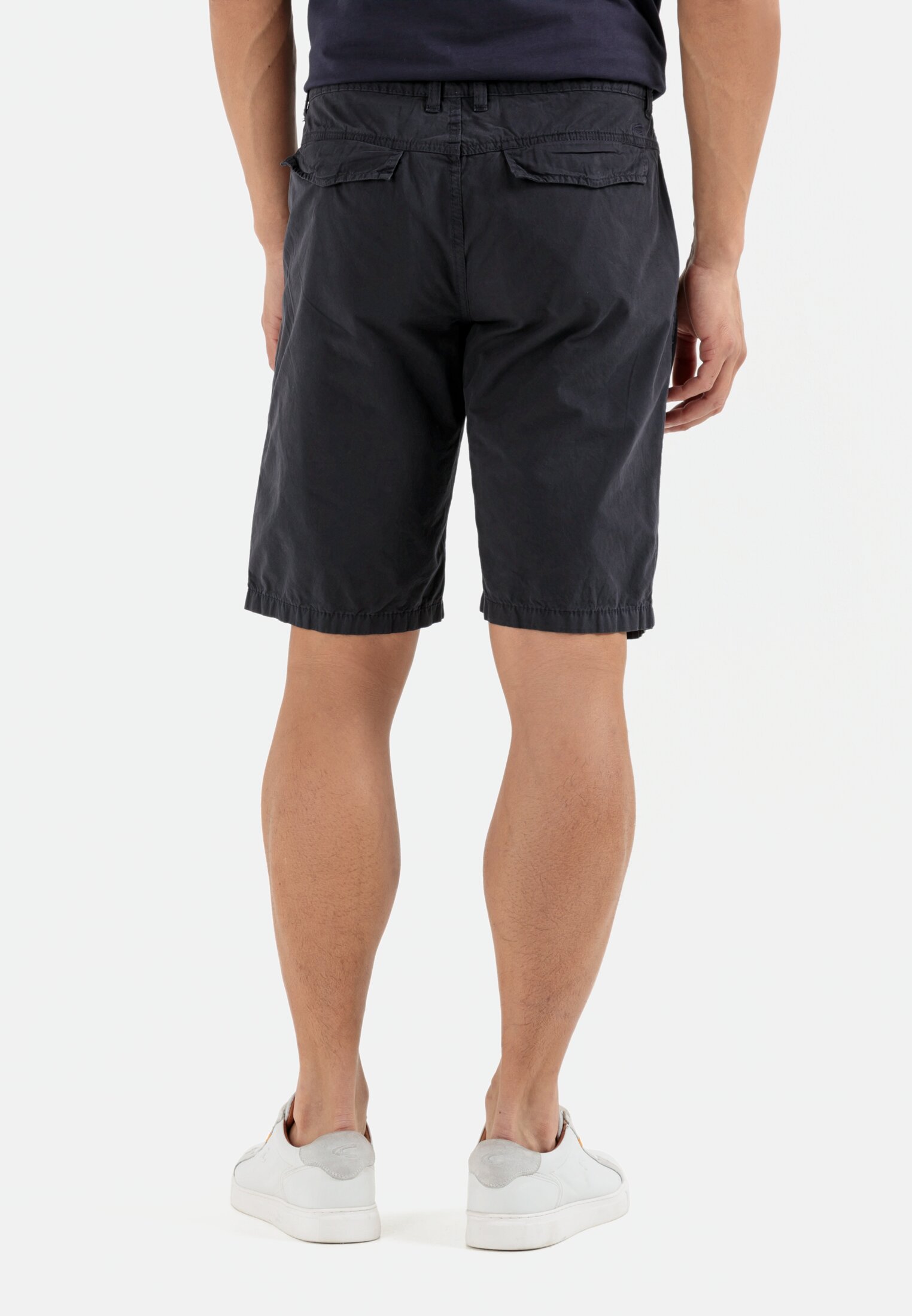 Men Chino shorts Regular Fit Dark Blue worn back