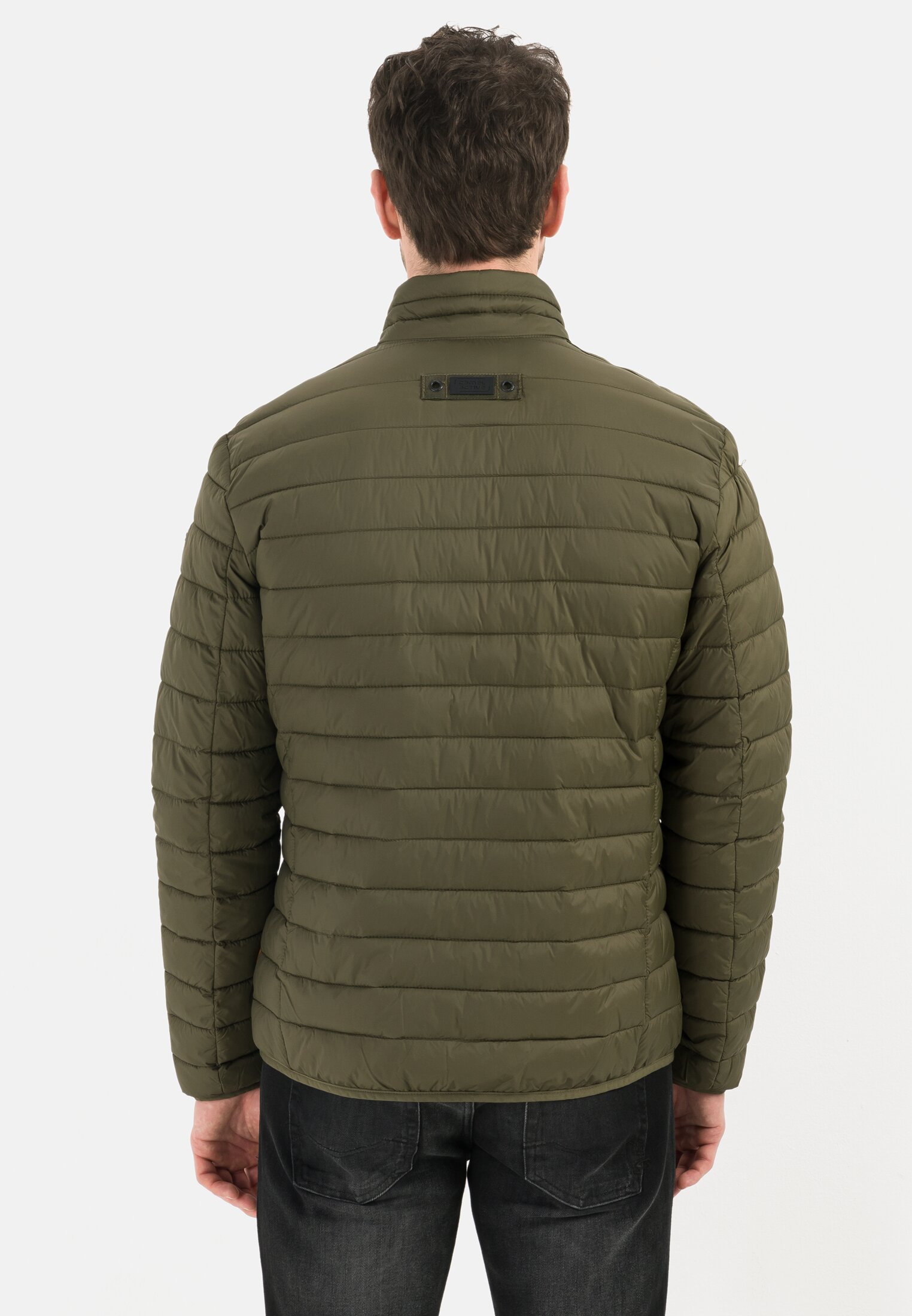 Men Downfree quilted jacket from recycled polyester Olive worn back