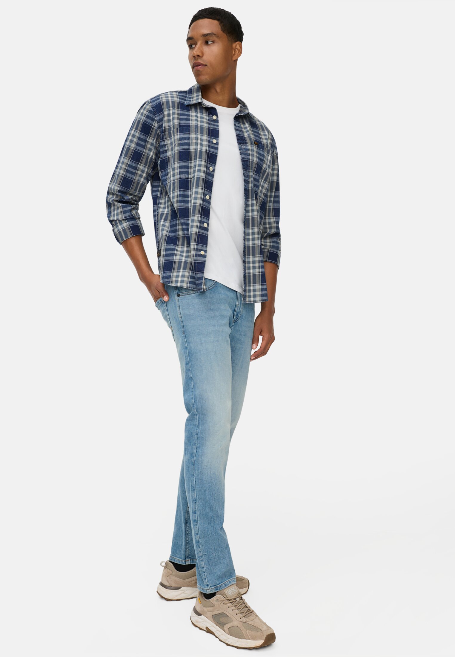 Men fleXXXactive® Jeans 5-Pocket Regular Fit Pants Pale blue worn emotional