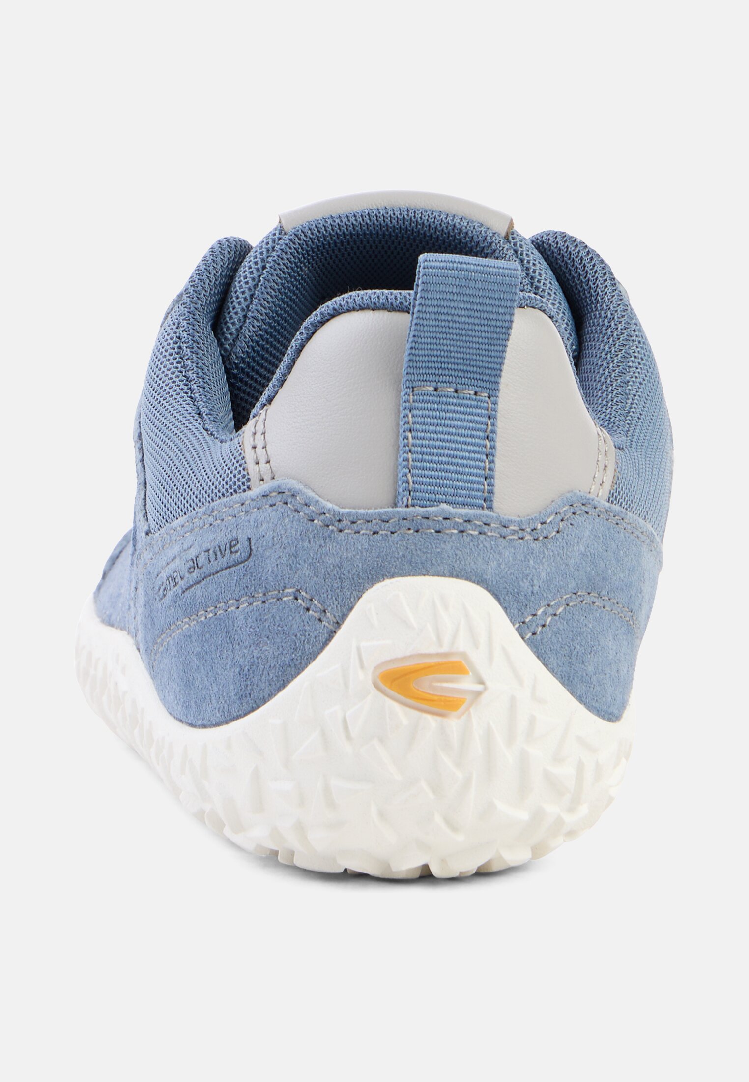 Damen Sneaker mit flexibler Laufsohle vorne nah