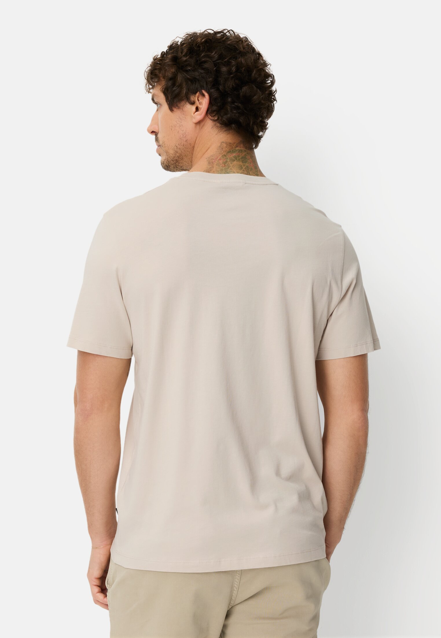Heren T-shirt van puur katoen Beige gedragen achter