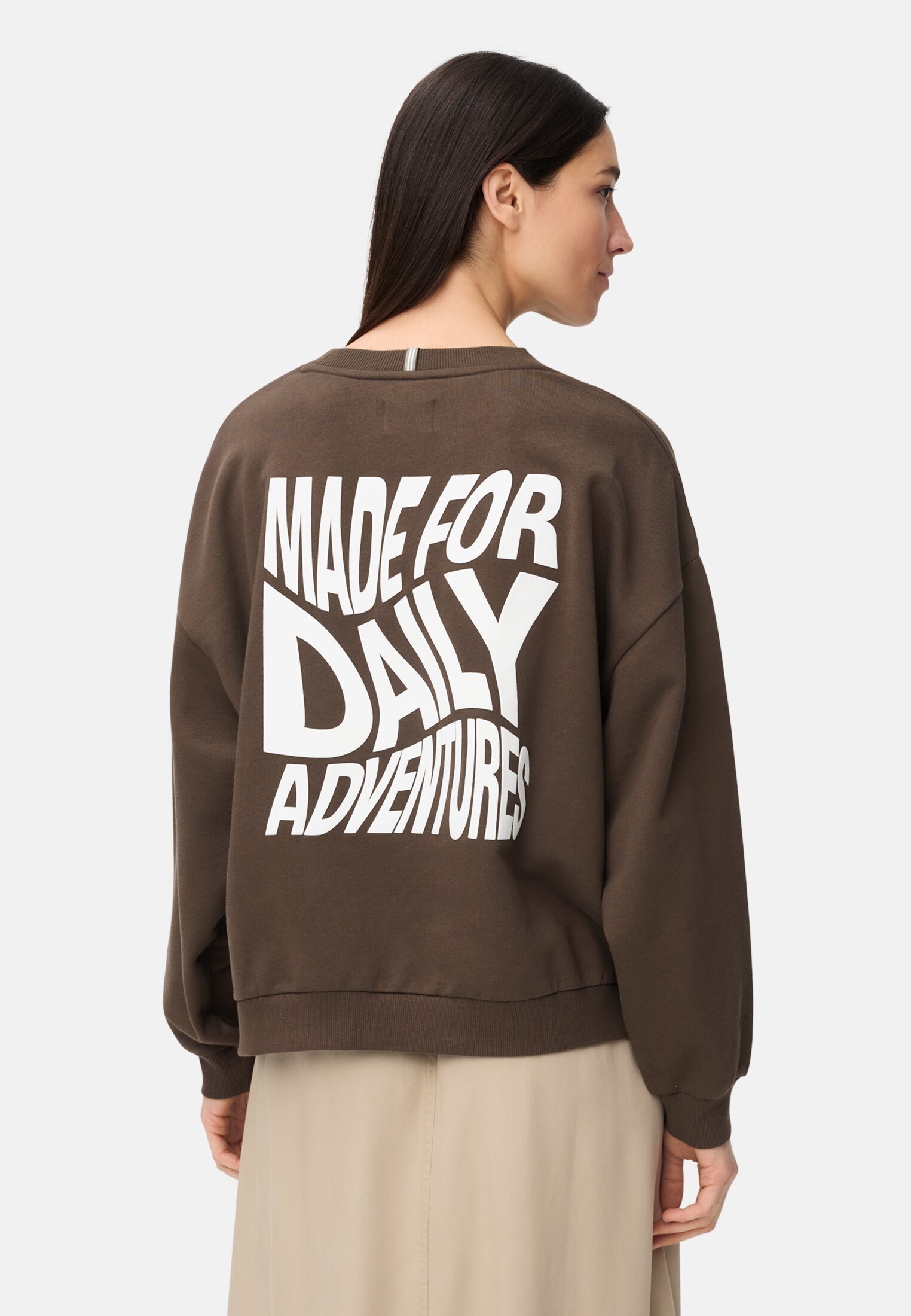 Women Sweatshirt with back print Brown worn back