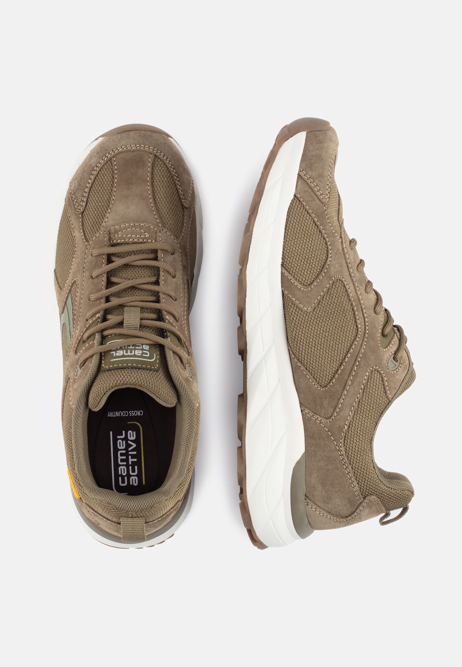 Men Sneakers with a grippy sole Green frontal top