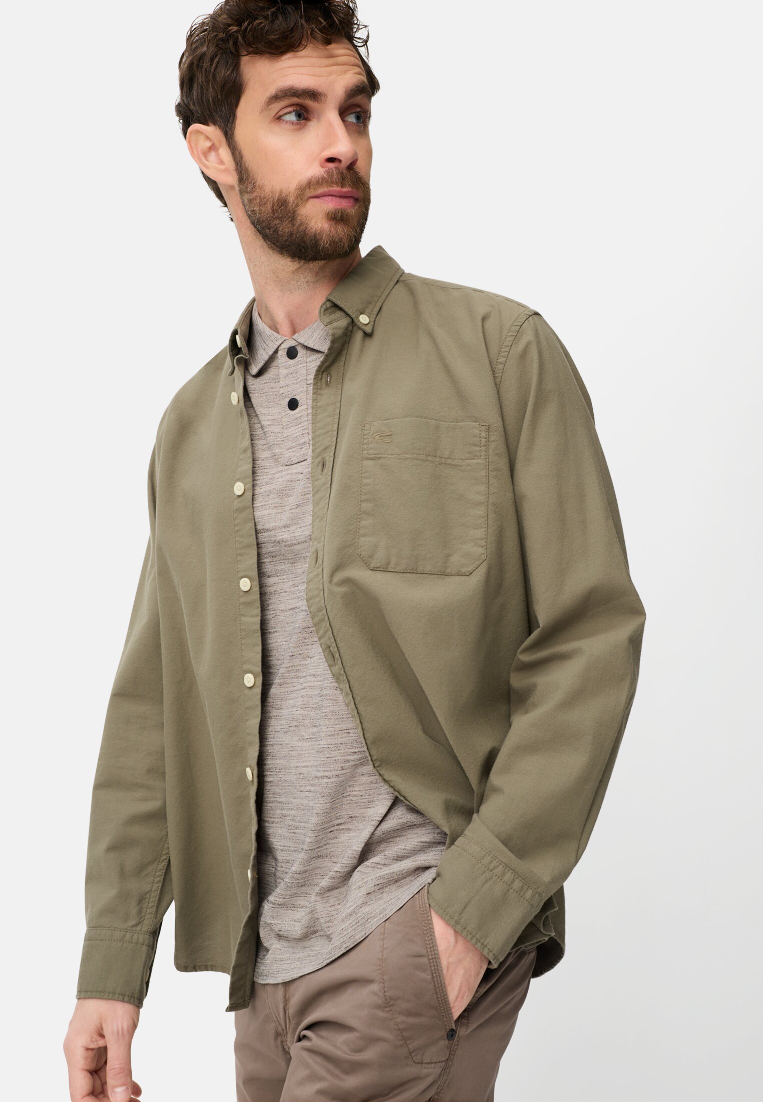 Men Polo shirt with Quick Dry function Mud Brown worn emotional