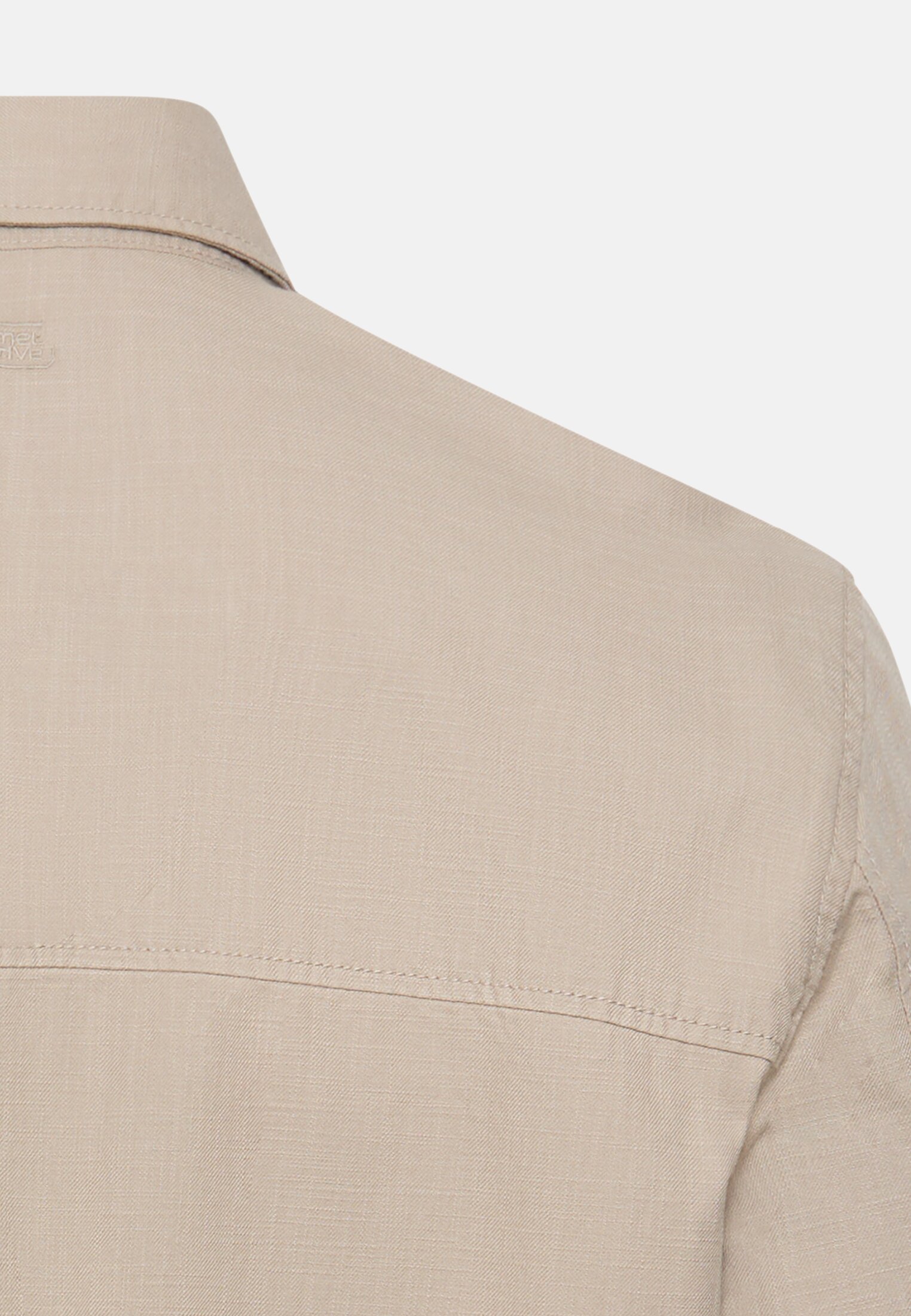 Men Overshirt with pockets Beige close back