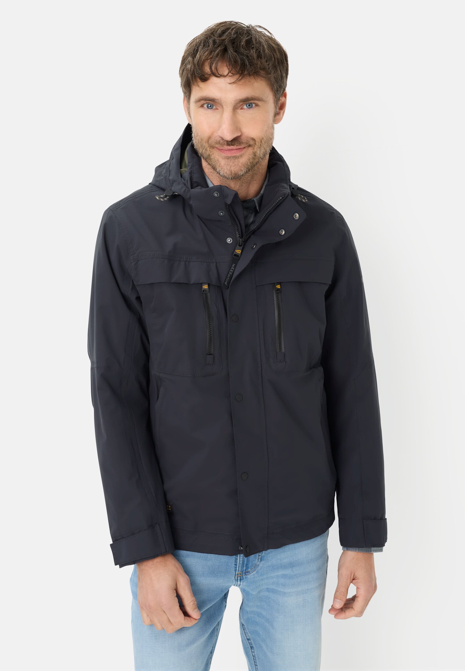 Herren teXXXactive® Blouson mit abnehmbarer Kapuze Dunkelblau getragen vorn