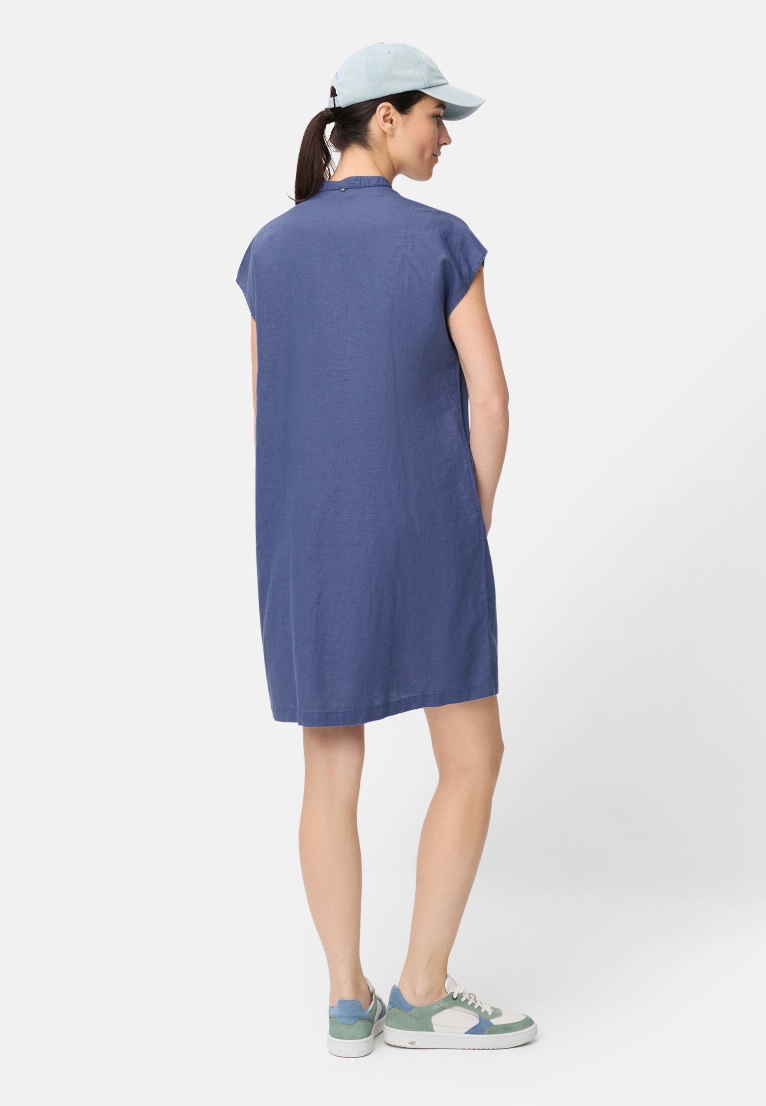 Women Dress with side pockets Ocean Blue worn back