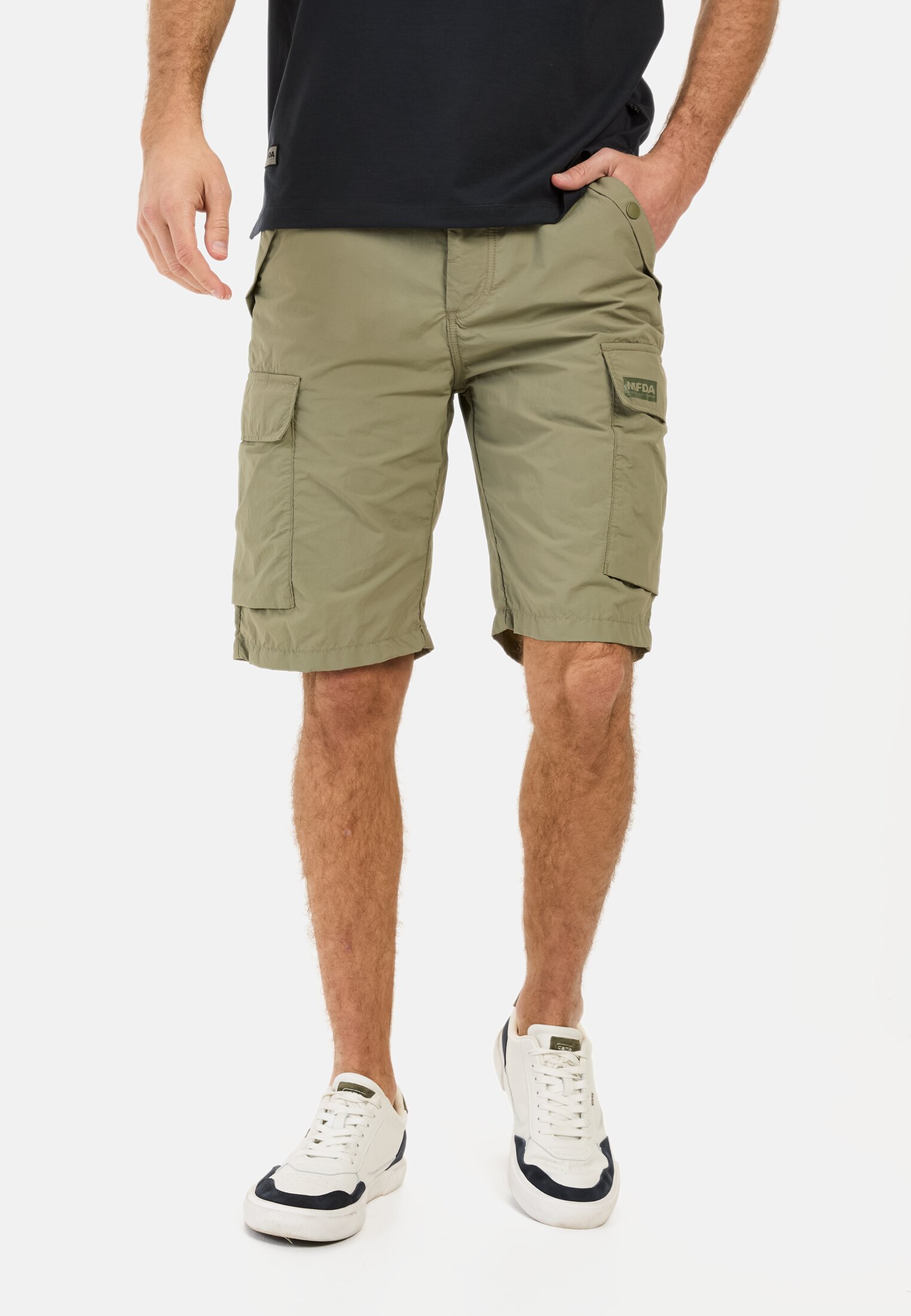 Men Cargo Shorts Regular Fit Dark Green worn front