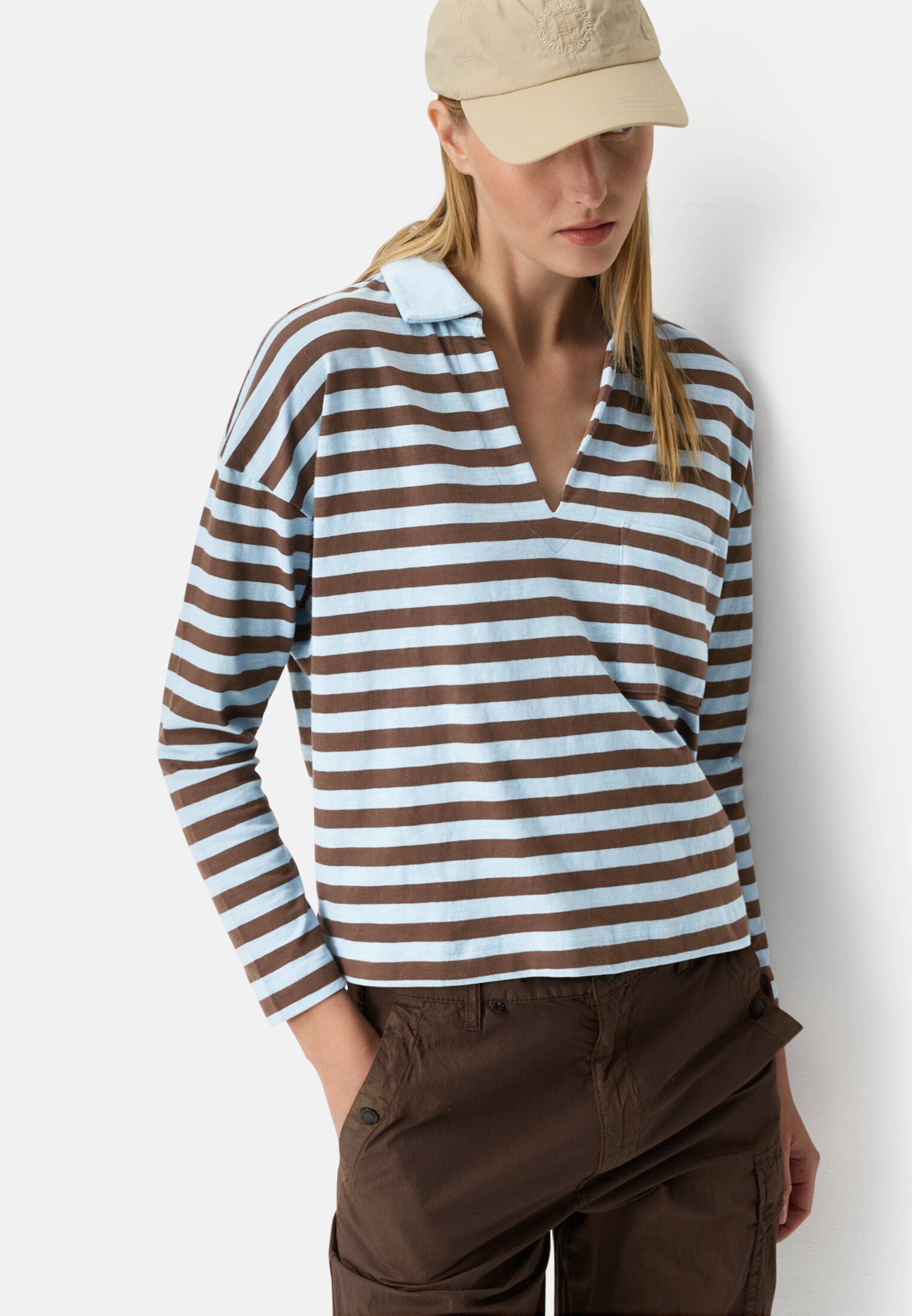 Women Long sleeve shirt with chest pocket Brown worn emotional