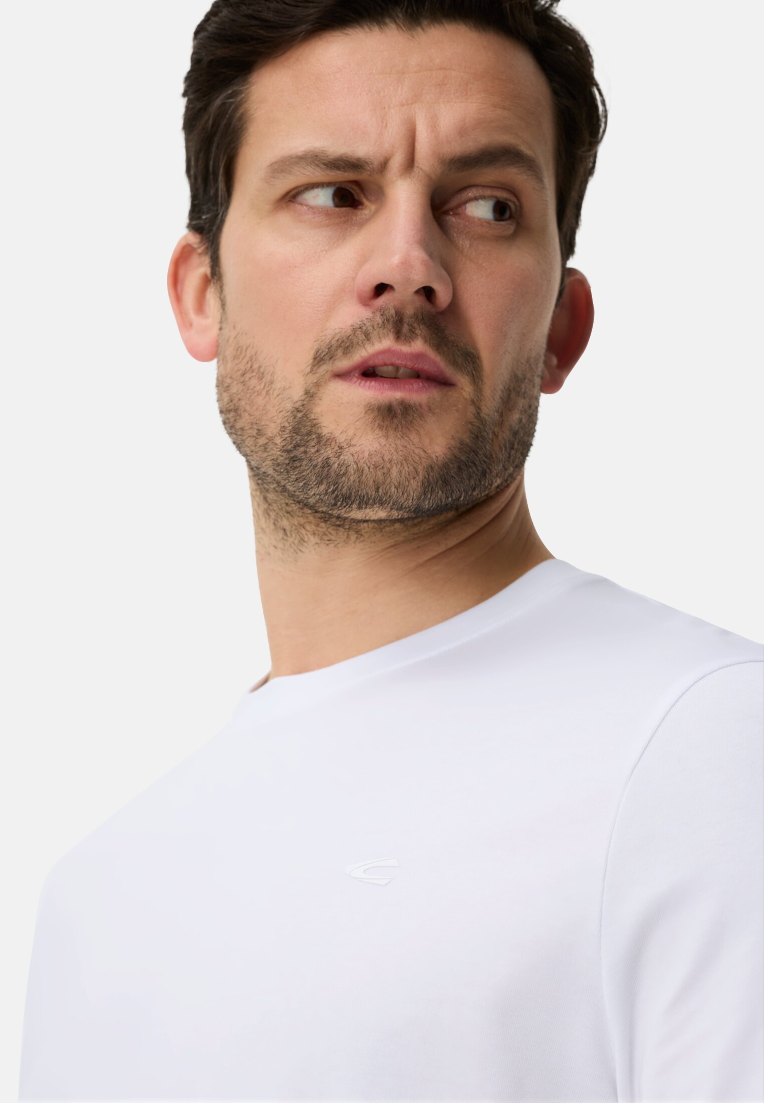 Men fleXXXactive® T-Shirt with Quick Dry function White worn detail close