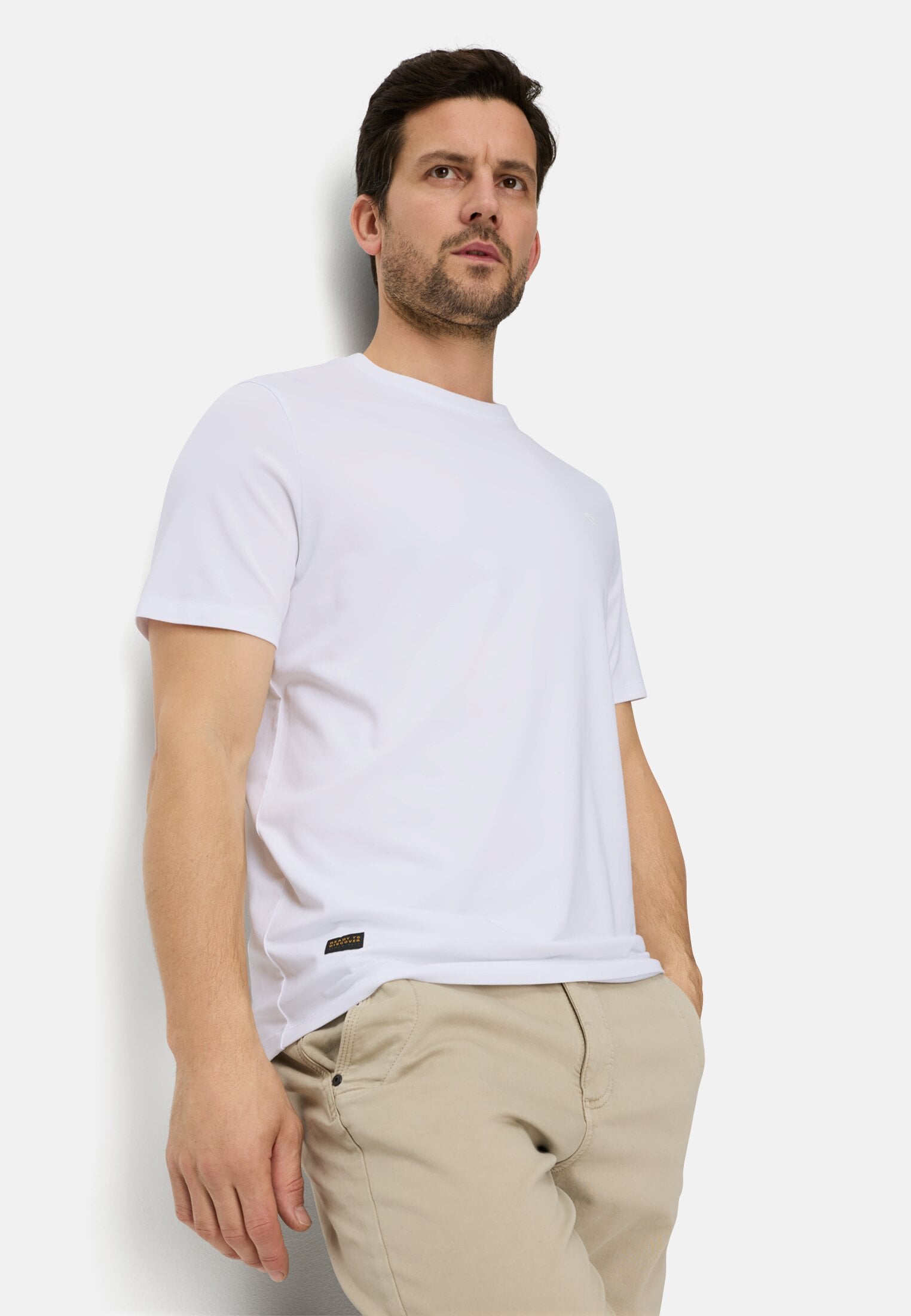 Men fleXXXactive® T-Shirt with Quick Dry function White worn emotional