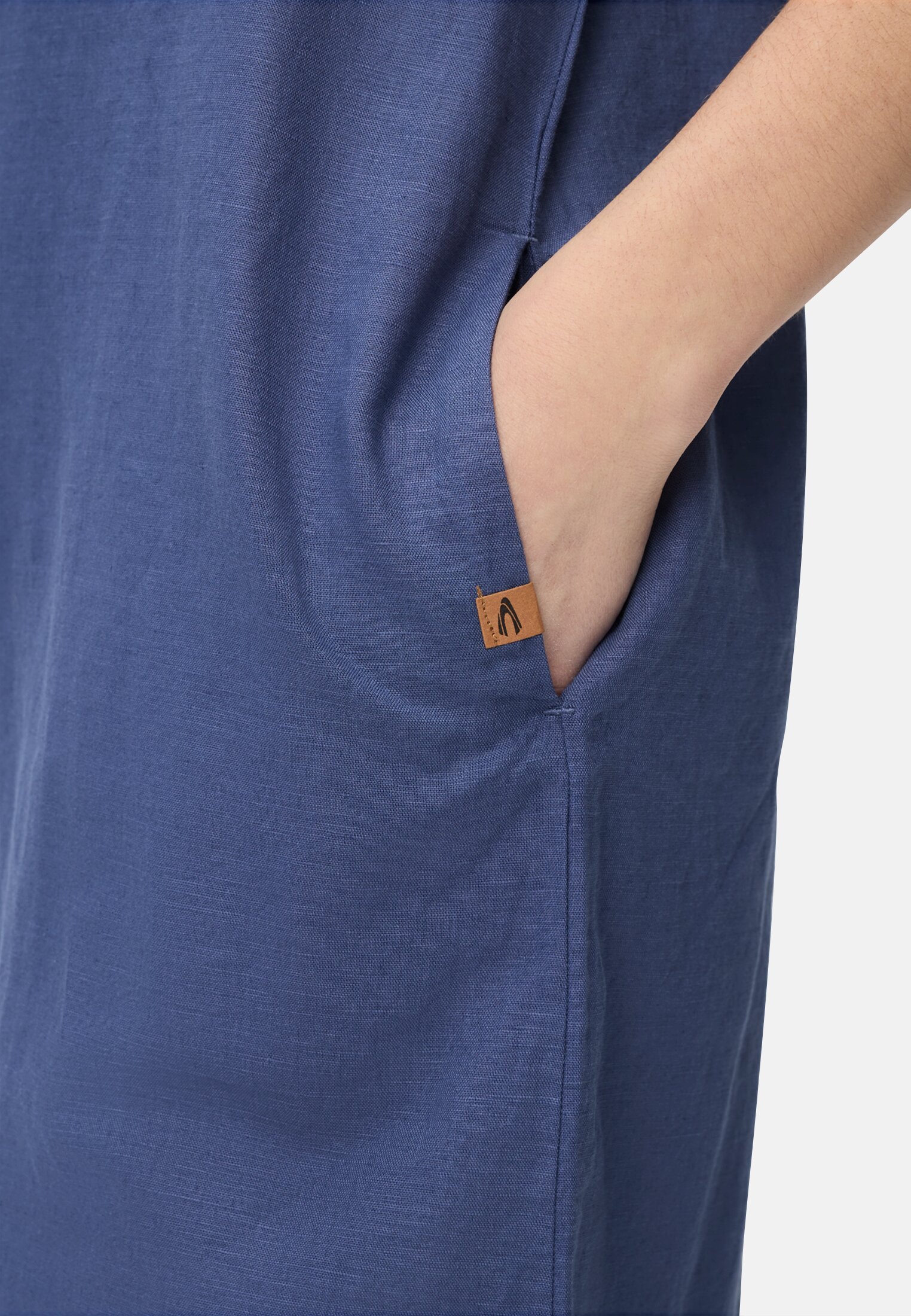 Women Dress with side pockets Ocean Blue worn detail close