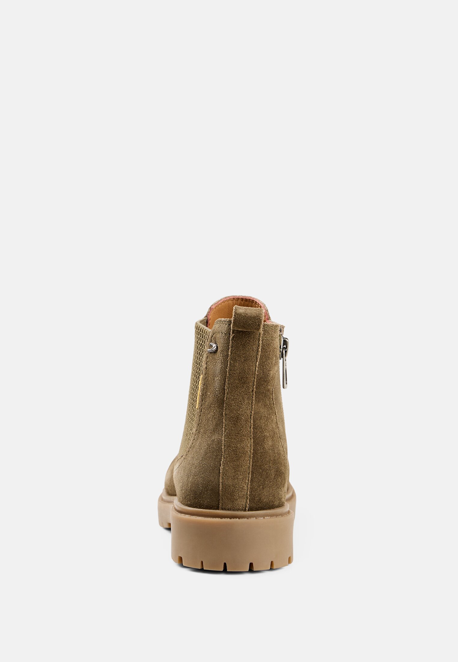 Women Chelsea boot made of genuine leather front close